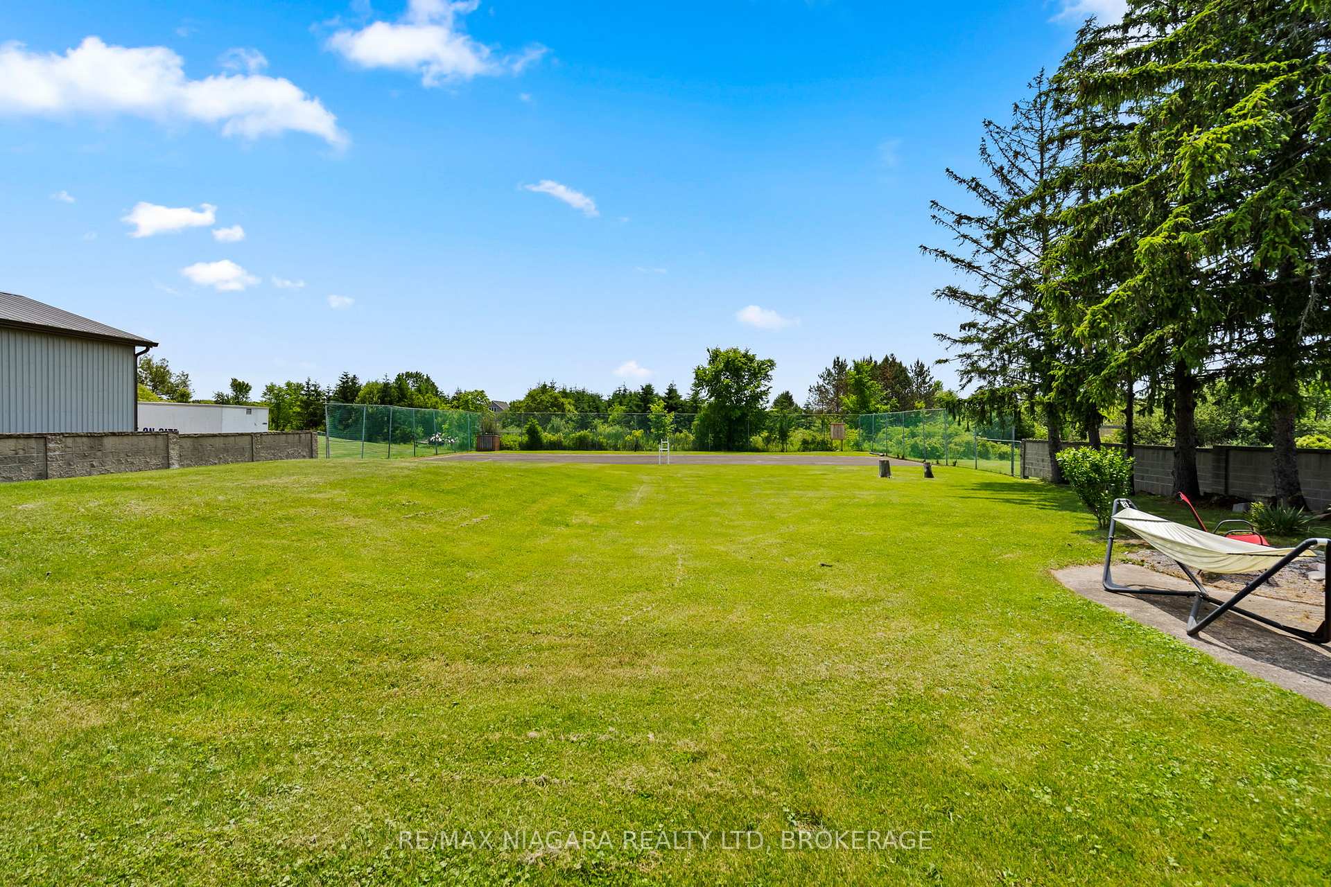 Photo 8 of 415 Lyons Creek Road, Welland, Cooks Mills — HOMEH