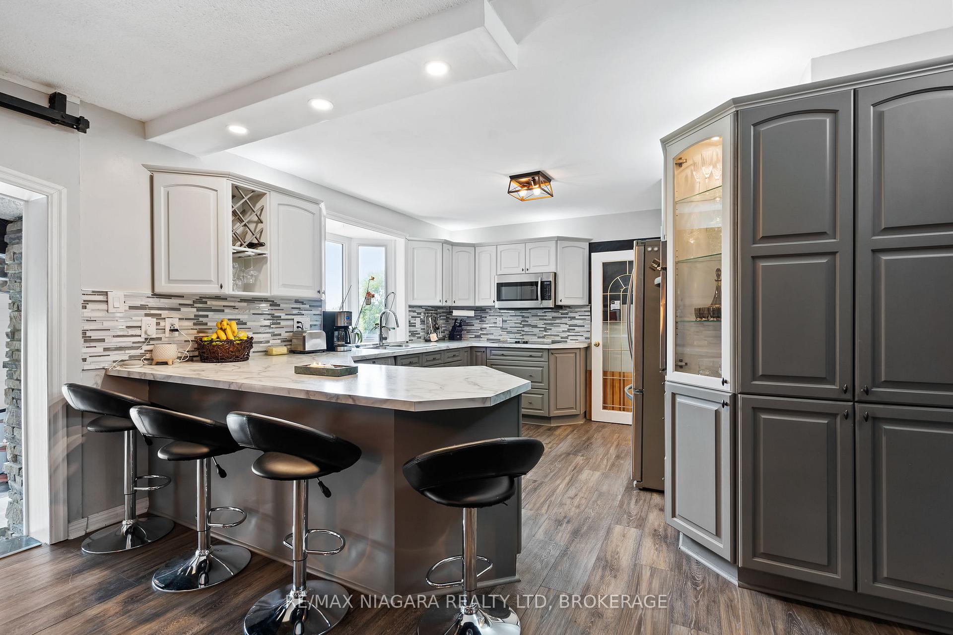 Photo 31 of 415 Lyons Creek Road, Welland, Cooks Mills — HOMEH