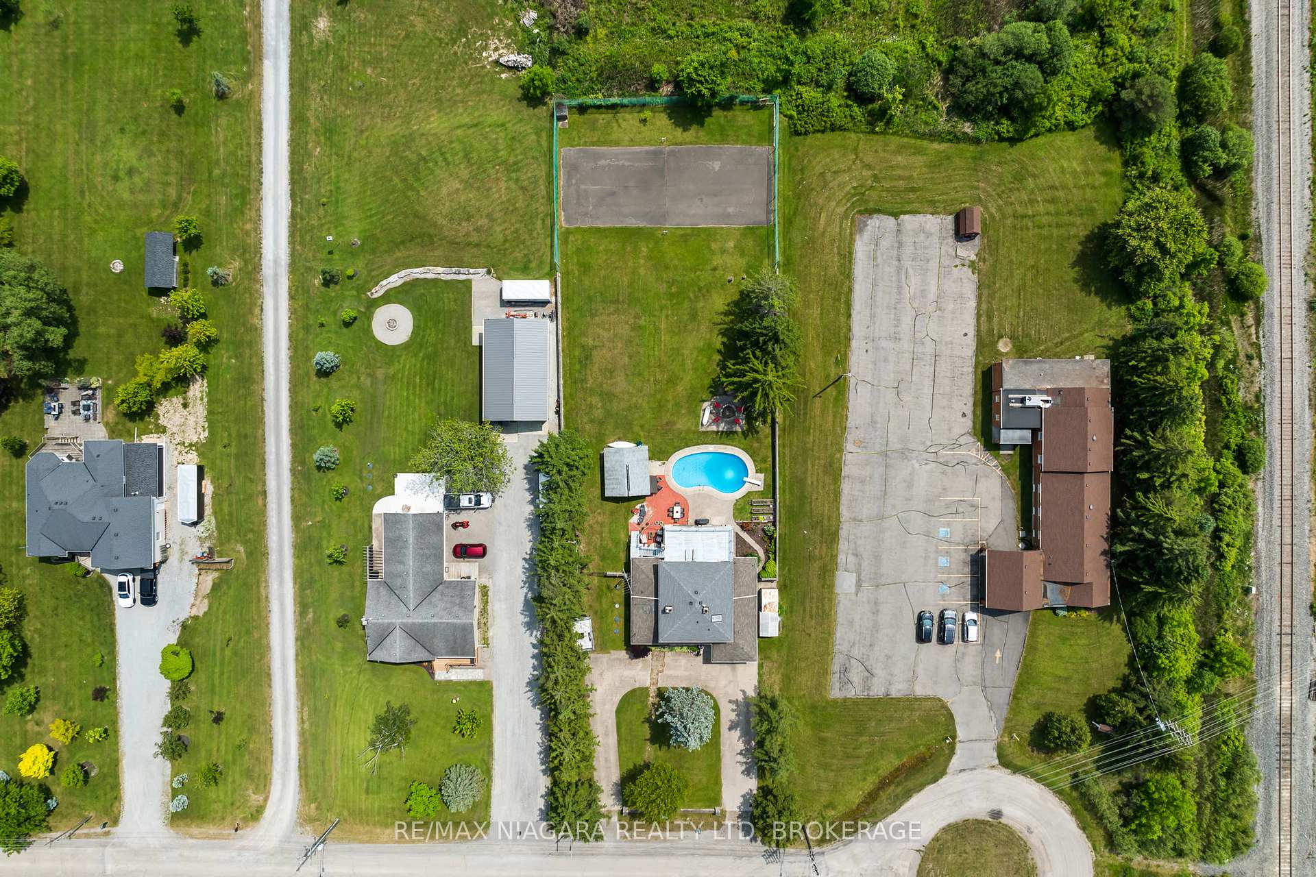 Photo 43 of 415 Lyons Creek Road, Welland, Cooks Mills — HOMEH