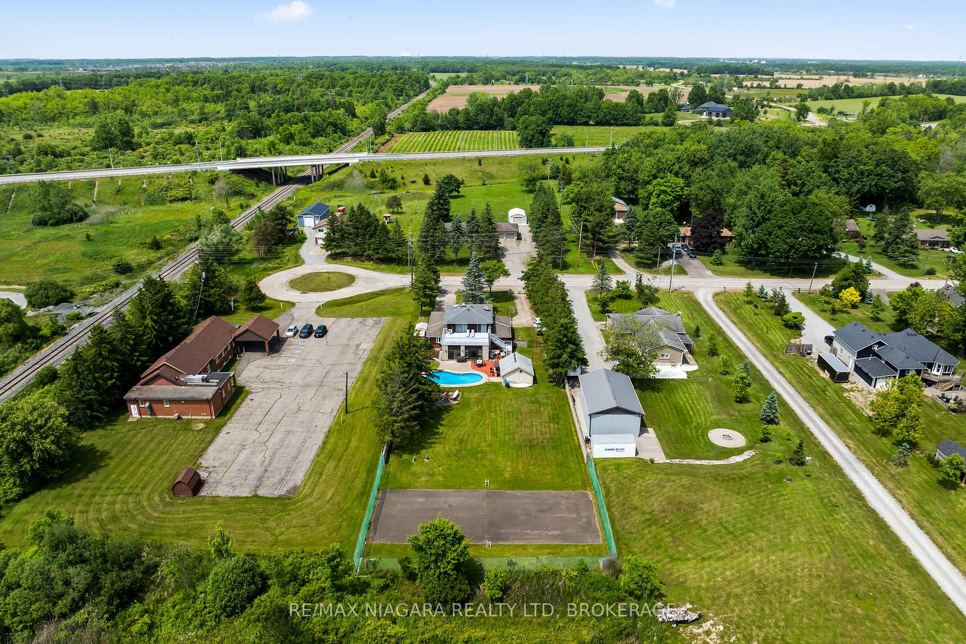 Photo 49 of 415 Lyons Creek Road, Welland, Cooks Mills — HOMEH