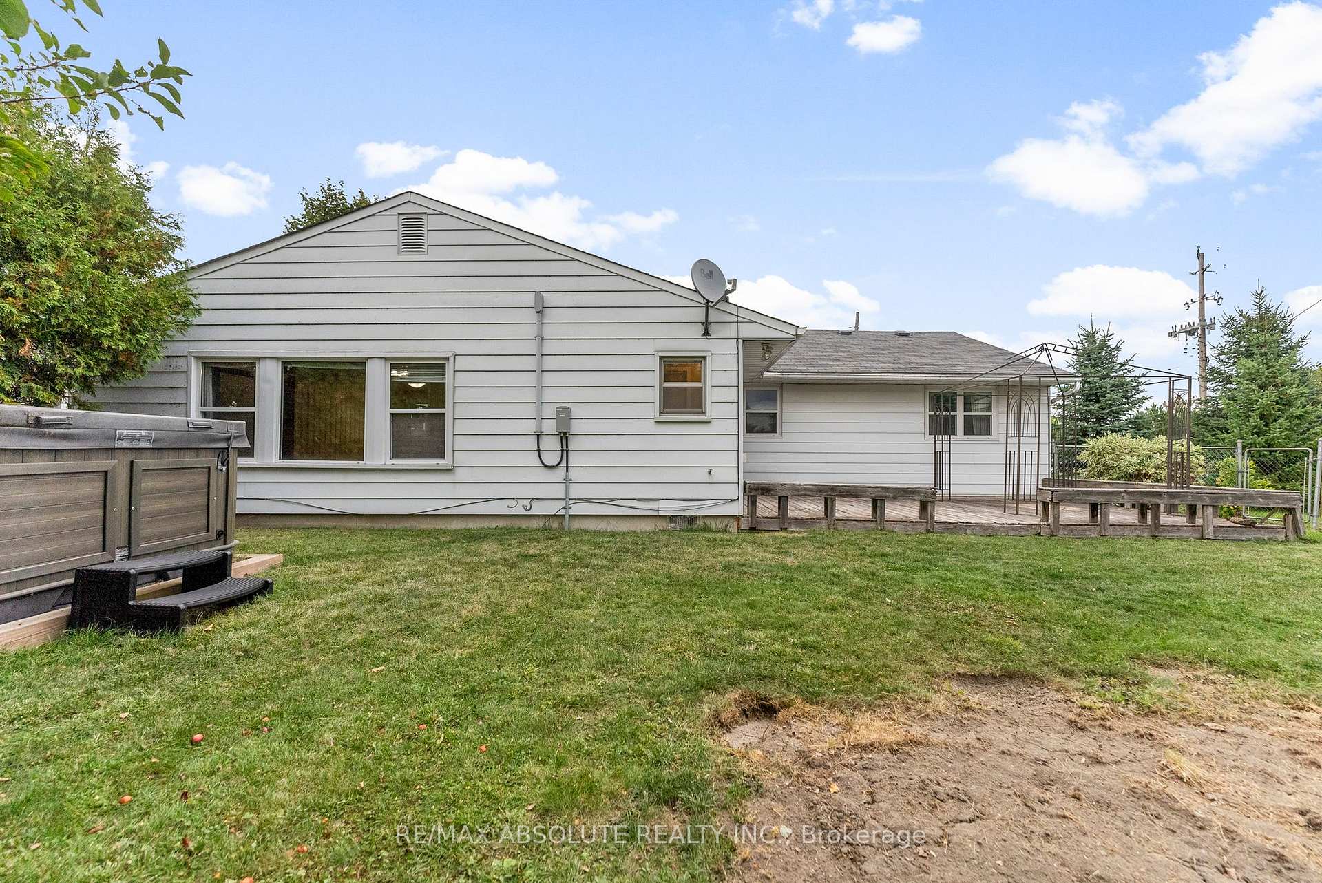 Photo 22 of 106 Edey Street, Arnprior — HOMEH