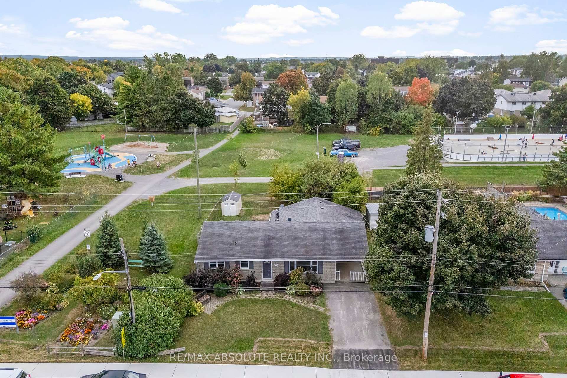 Photo 32 of 106 Edey Street, Arnprior — HOMEH