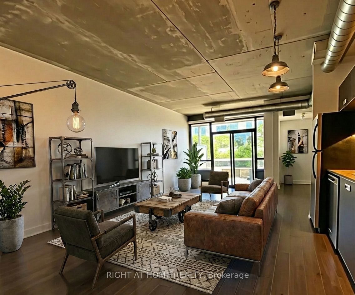 Photo 16 of Unit 319, 62 Niagara Street, Toronto, Niagara — HOMEH