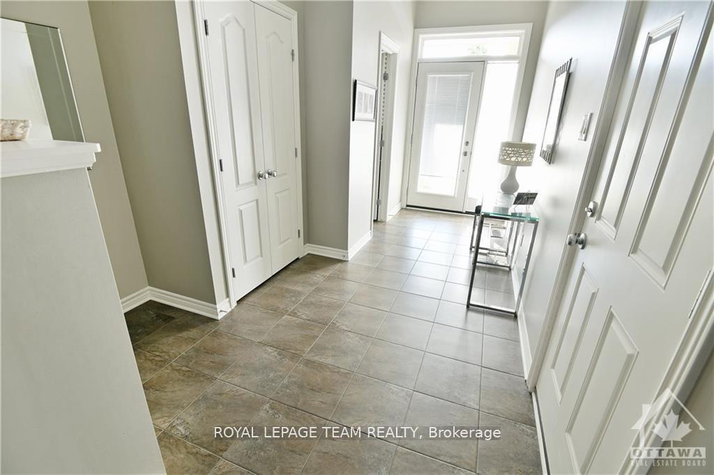 Photo 5 of 793 Hazelnut Crescent, Ottawa, Blossom Park/Kemp Park/Findlay Creek — HOMEH