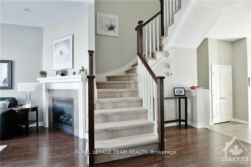 Photo 7 of 793 Hazelnut Crescent, Ottawa, Blossom Park/Kemp Park/Findlay Creek — HOMEH