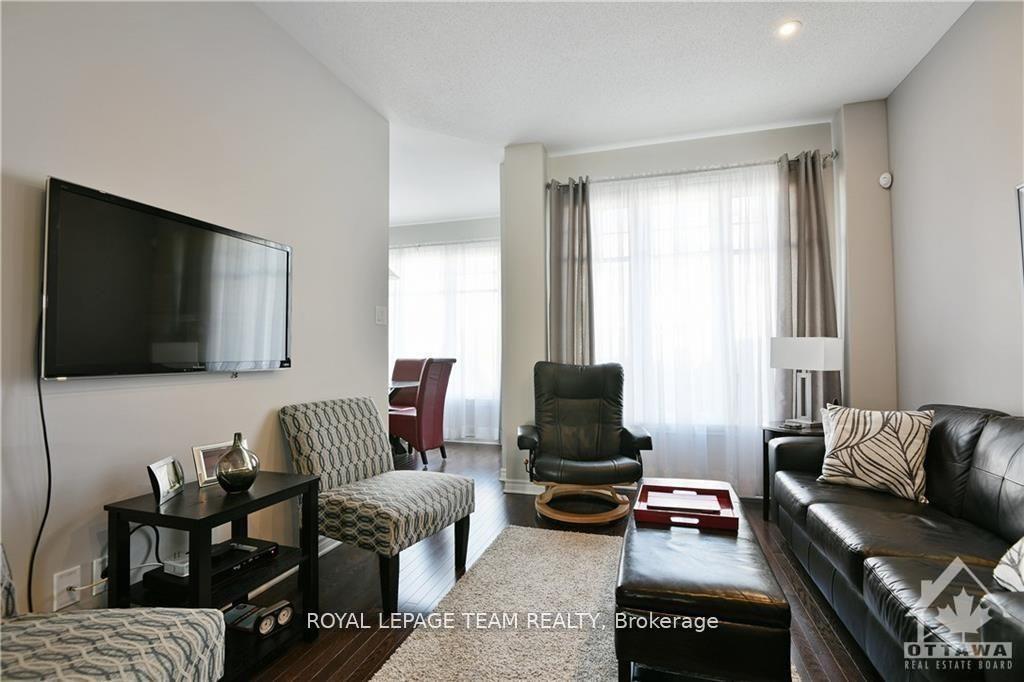 Photo 14 of 793 Hazelnut Crescent, Ottawa, Blossom Park/Kemp Park/Findlay Creek — HOMEH