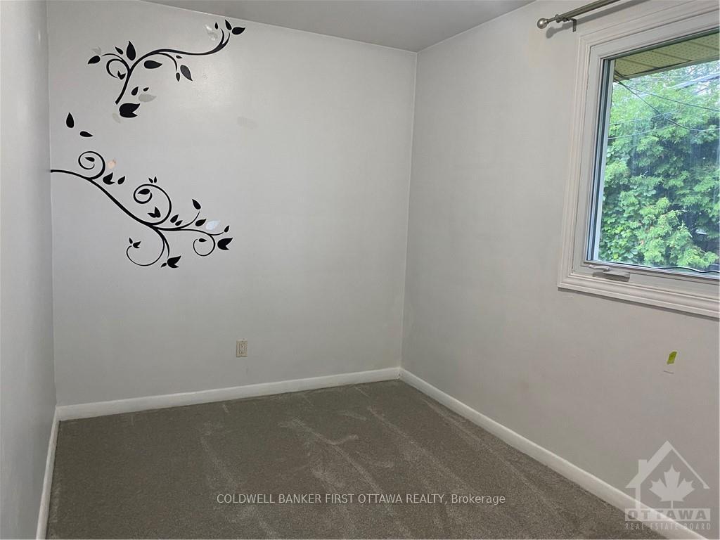 Photo 13 of 210 Harcourt Avenue, Ottawa, Woodroffe — HOMEH