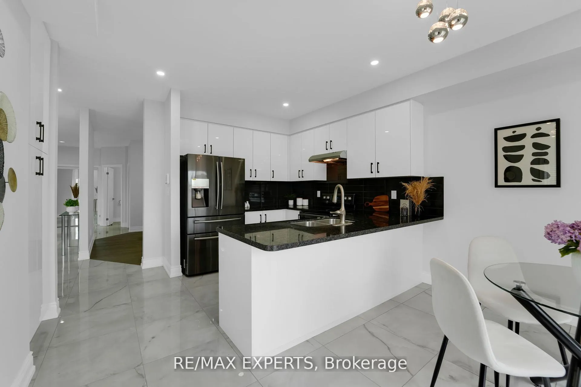 Photo 26 of 159 Sonoma Boulevard, Vaughan, Sonoma Heights — HOMEH