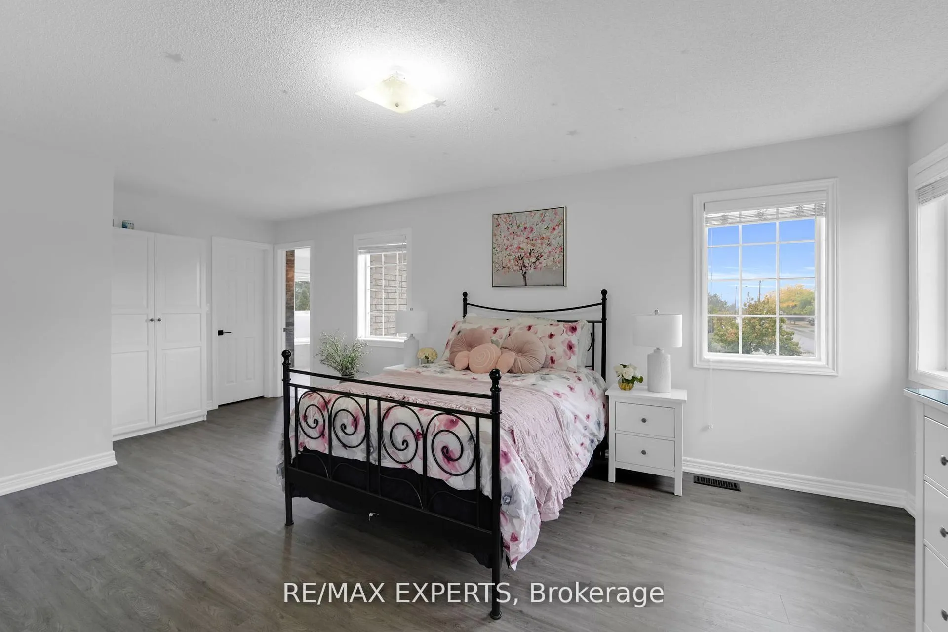 Photo 30 of 159 Sonoma Boulevard, Vaughan, Sonoma Heights — HOMEH