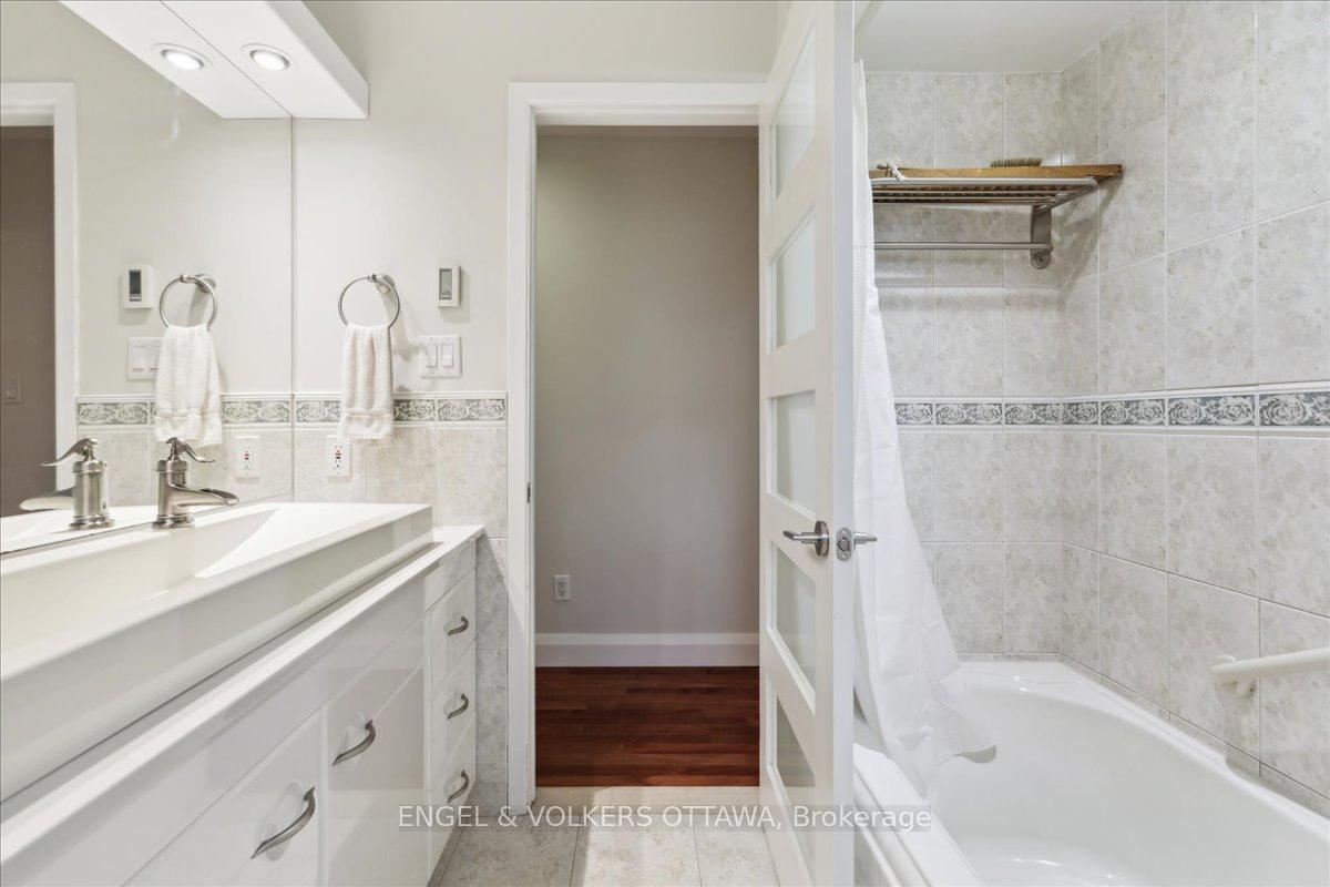 Photo 21 of 2282 Bowman Road, Ottawa, Guildwood Estates - Urbandale Acres — HOMEH