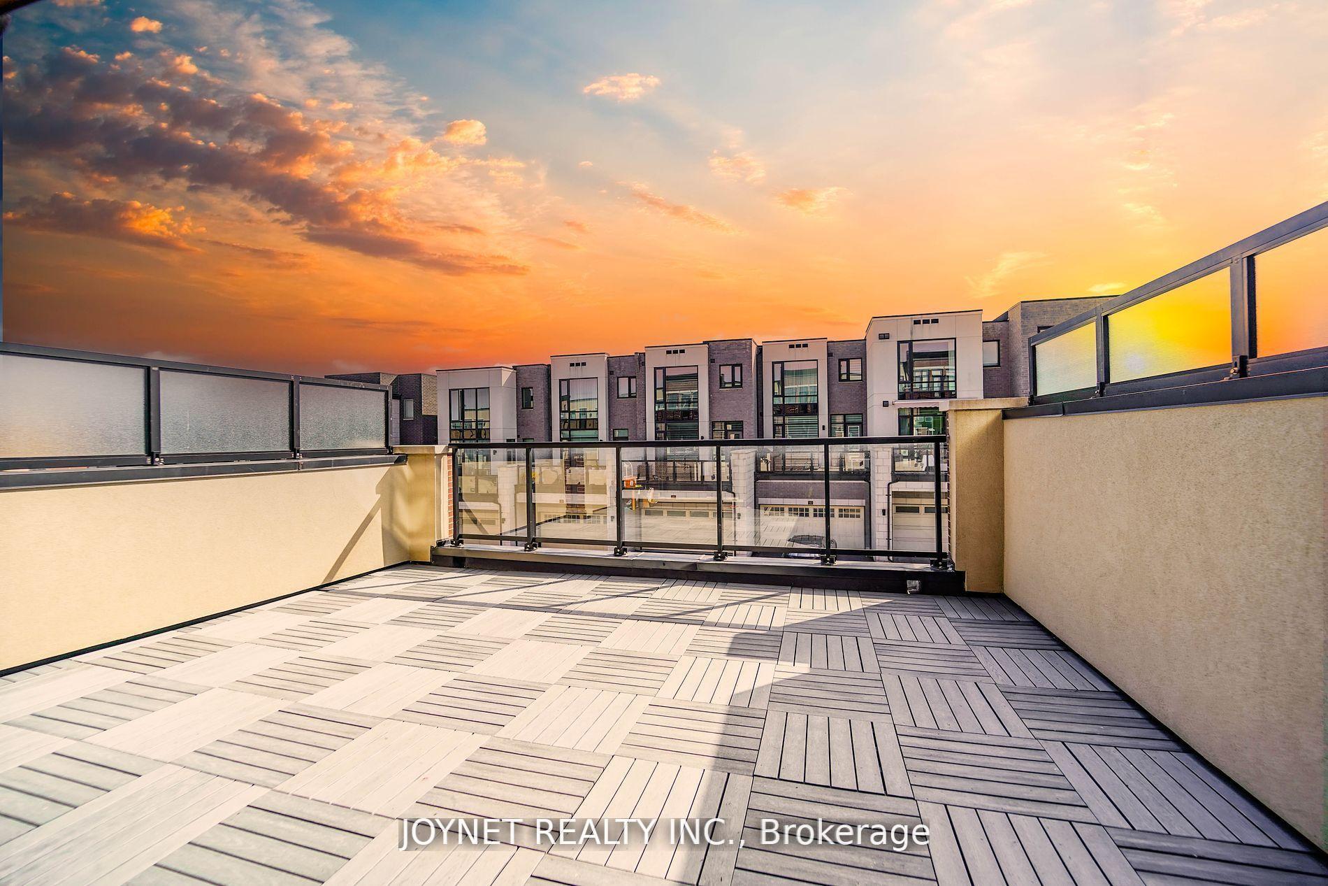 Photo 15 of 607 Marc Santi Boulevard, Vaughan, Patterson — HOMEH
