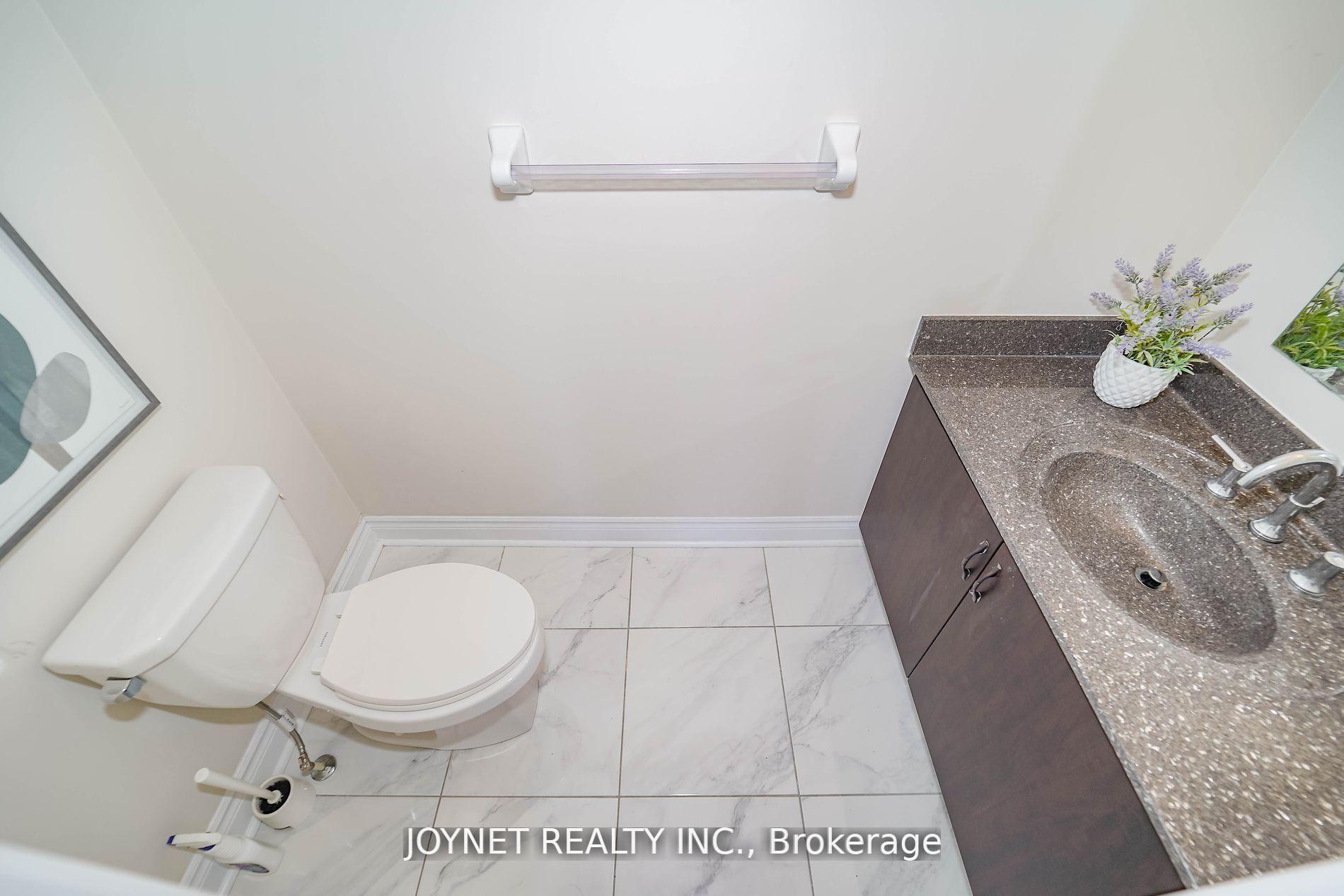 Photo 18 of 607 Marc Santi Boulevard, Vaughan, Patterson — HOMEH