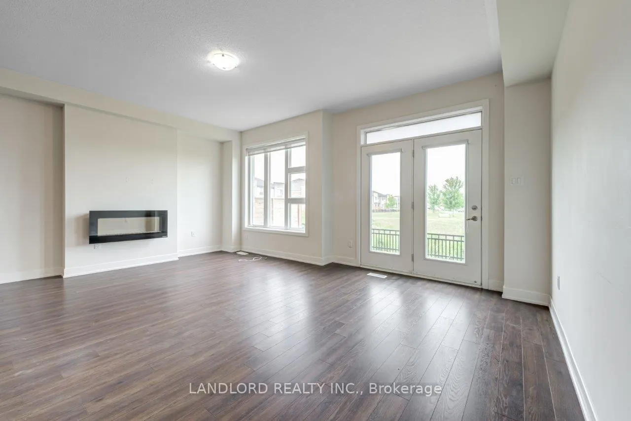 Photo 6 of 40 Donald Fleming Way, Whitby, Pringle Creek — HOMEH