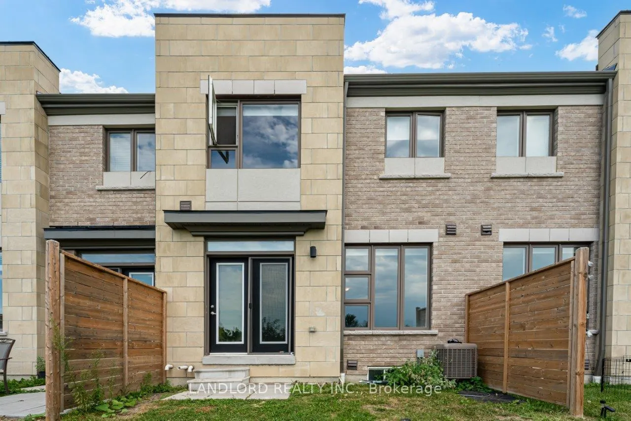 Photo 7 of 40 Donald Fleming Way, Whitby, Pringle Creek — HOMEH