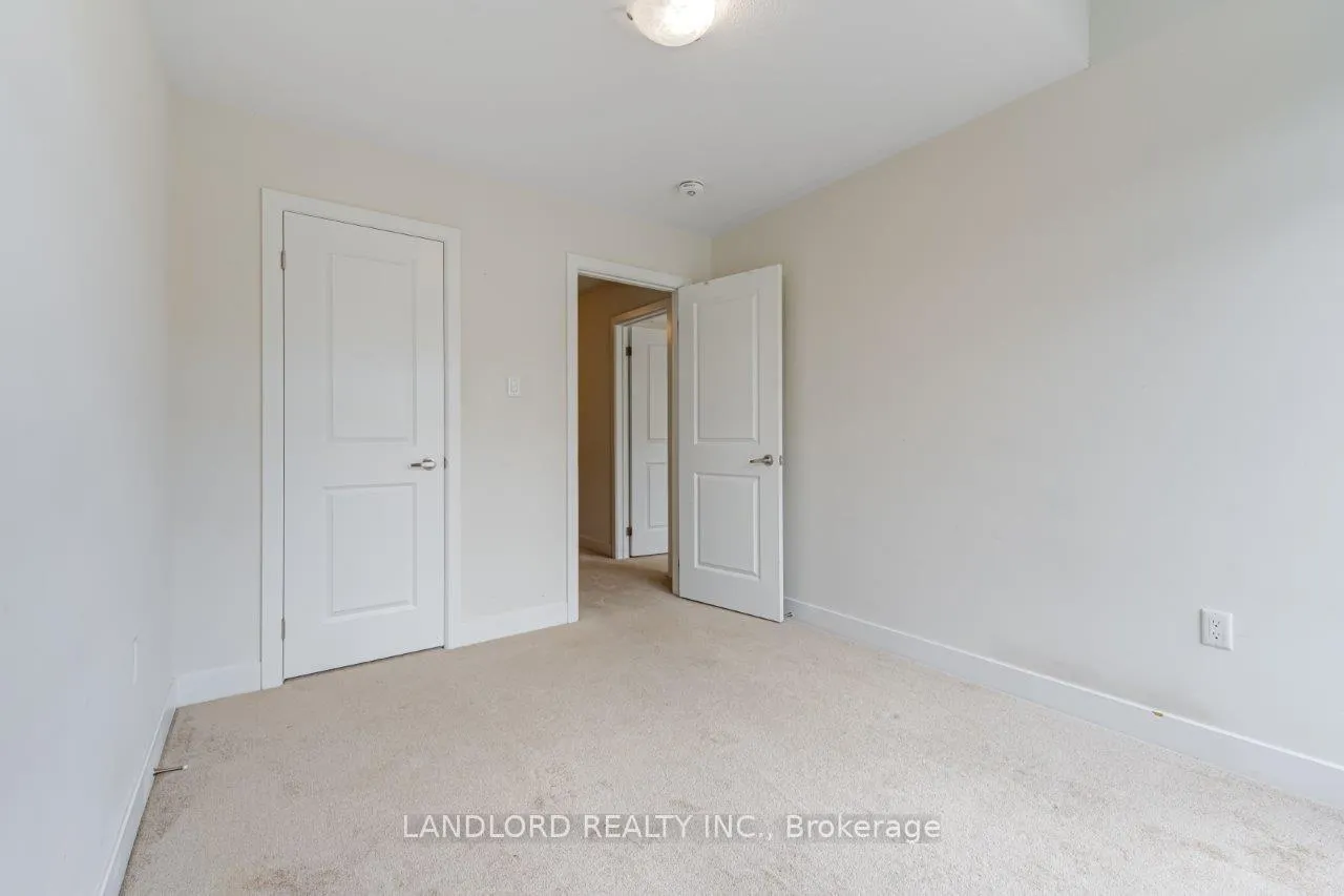 Photo 17 of 40 Donald Fleming Way, Whitby, Pringle Creek — HOMEH