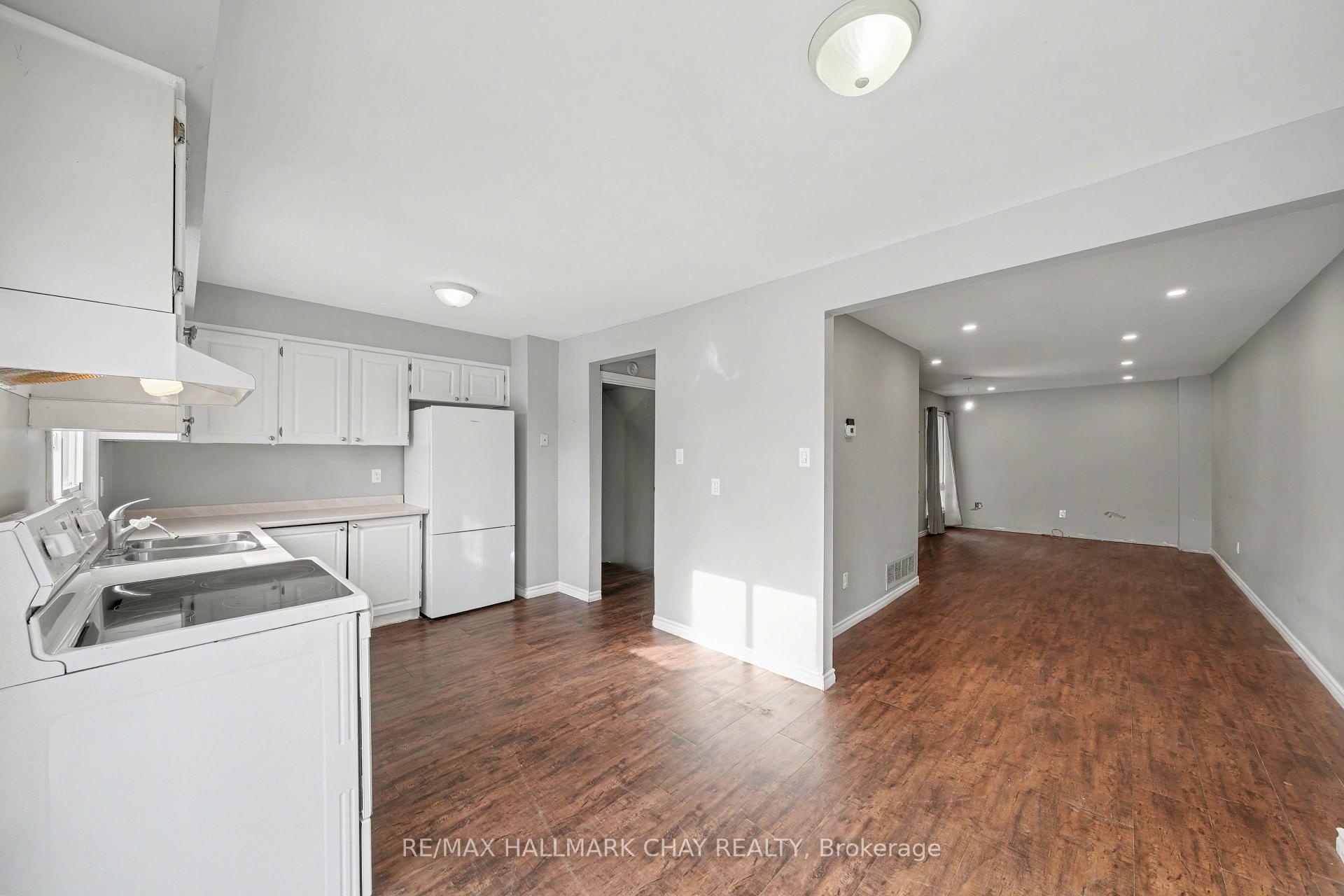 Photo 10 of 29 Baltimore Road, Barrie, Cundles East — HOMEH