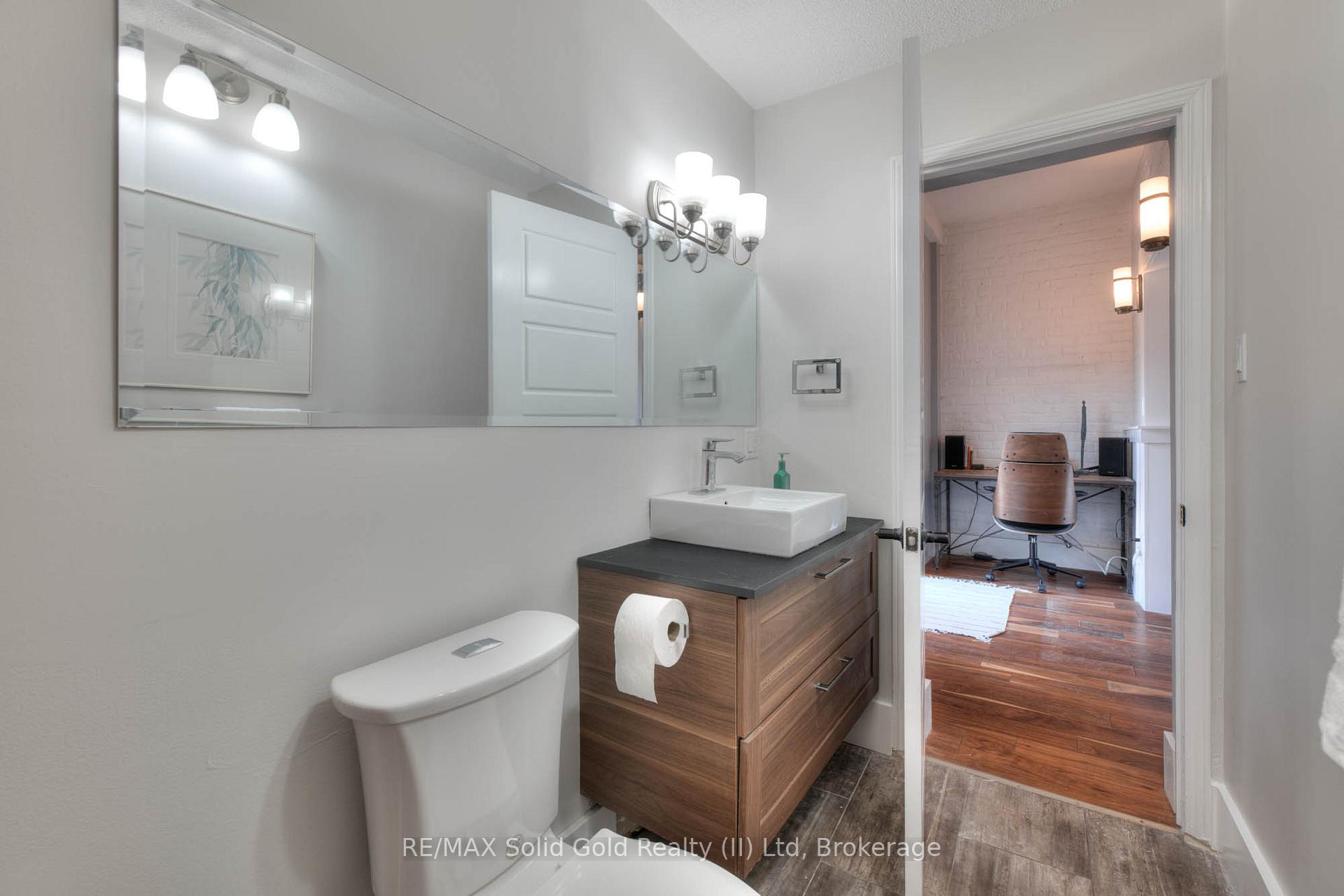 Photo 17 of 54 Willow Street, Waterloo, Uptown Waterloo — HOMEH