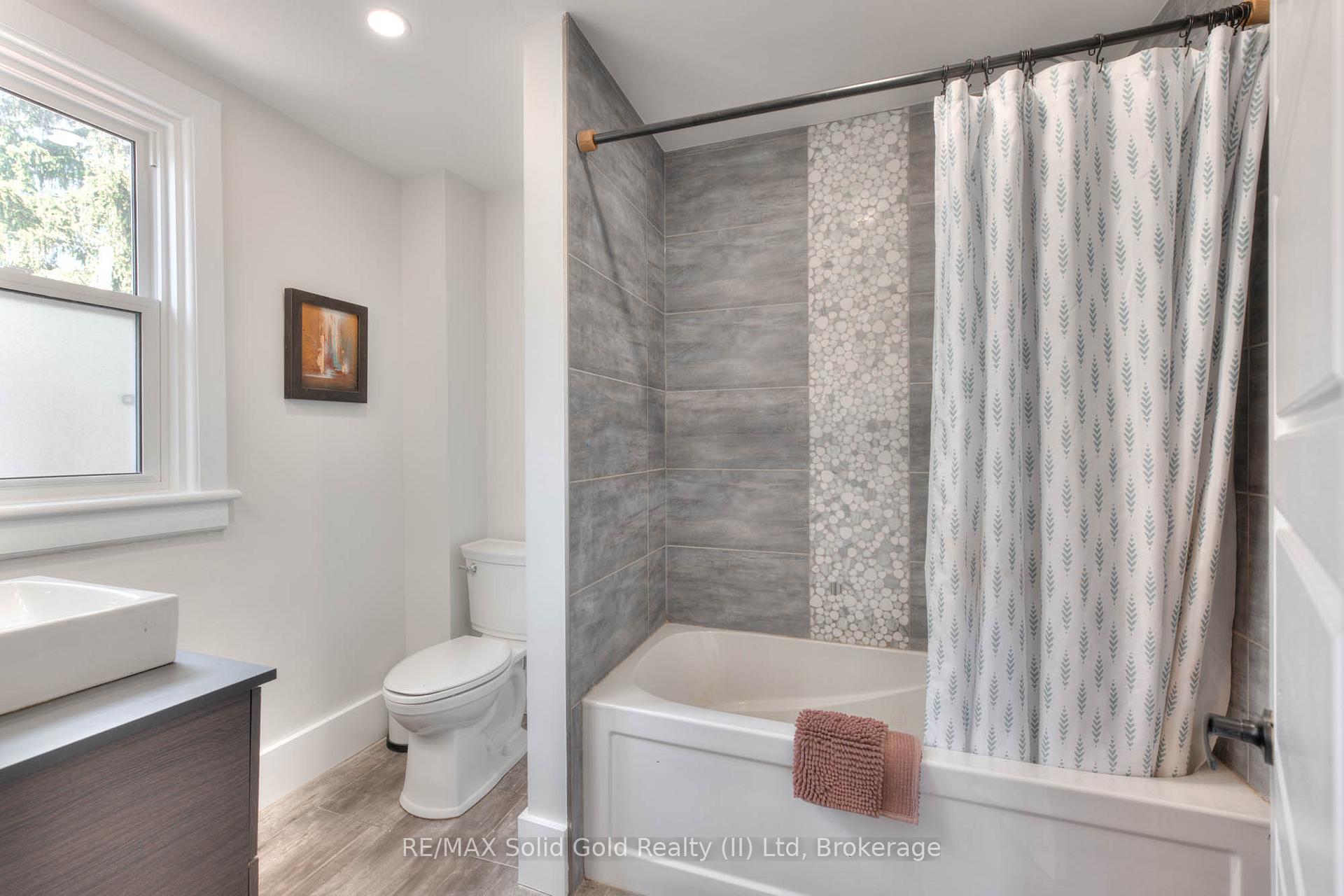 Photo 19 of 54 Willow Street, Waterloo, Uptown Waterloo — HOMEH