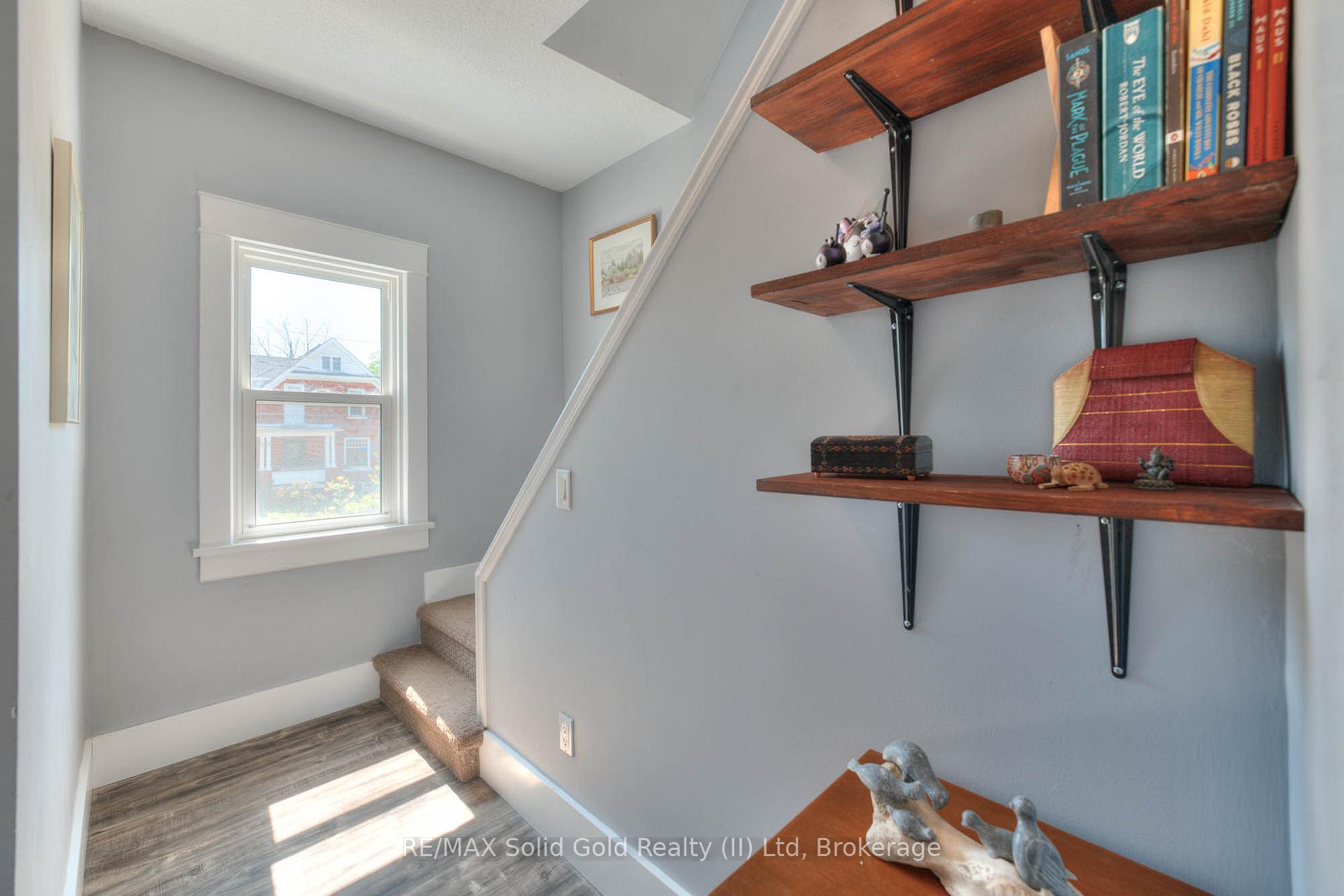 Photo 24 of 54 Willow Street, Waterloo, Uptown Waterloo — HOMEH