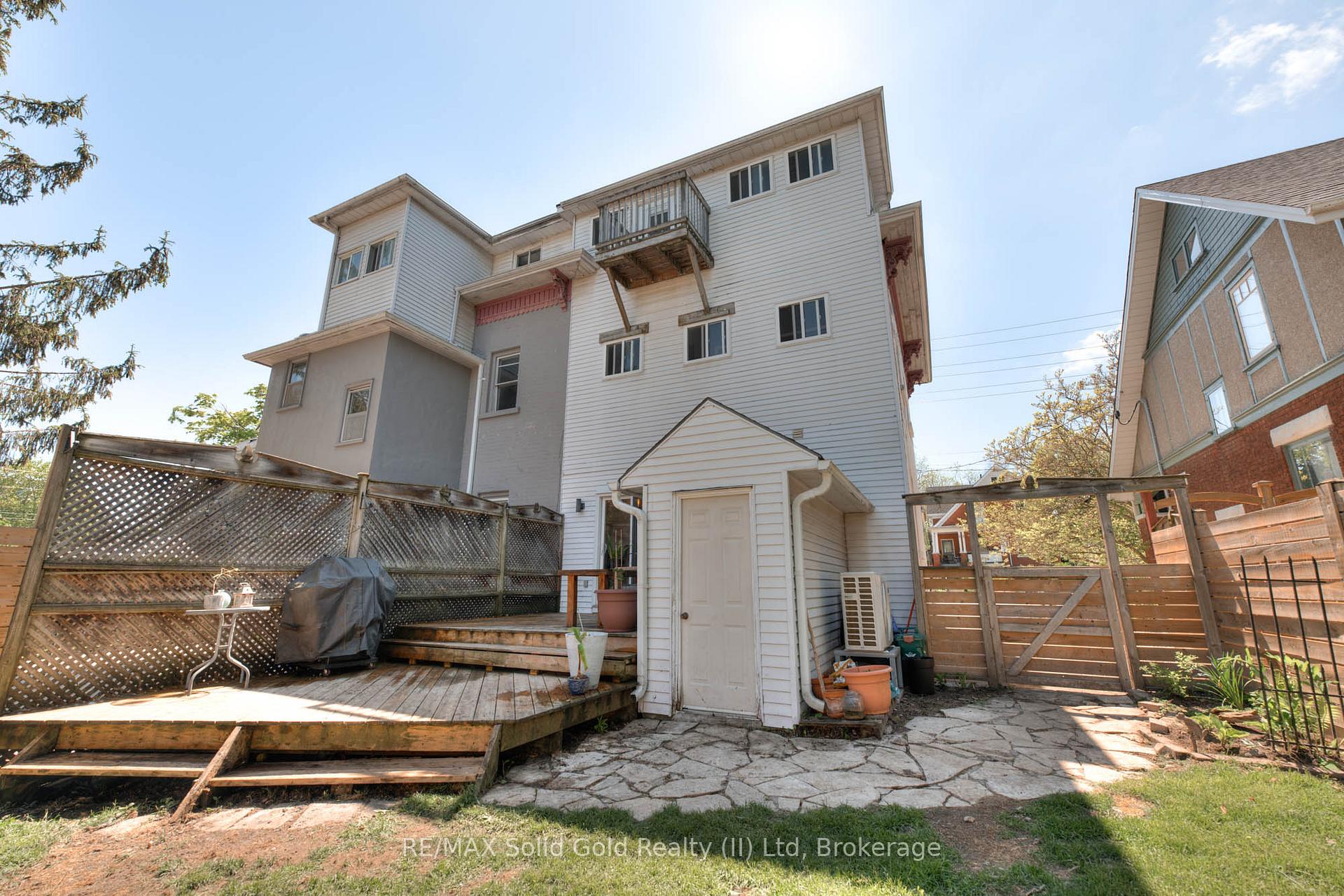 Photo 38 of 54 Willow Street, Waterloo, Uptown Waterloo — HOMEH