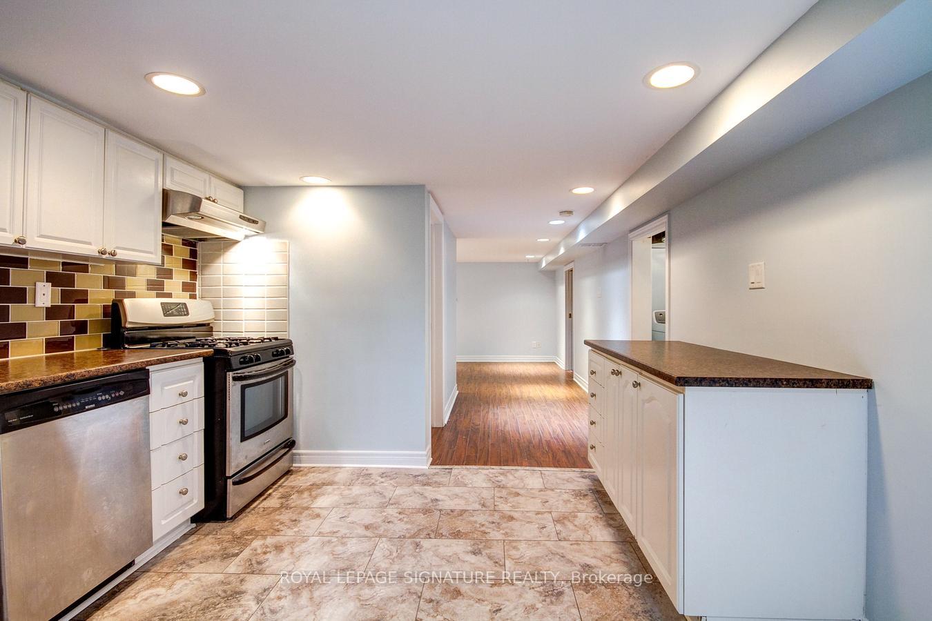 Photo 3 of 47 Hawman Avenue, Vaughan, West Woodbridge — HOMEH