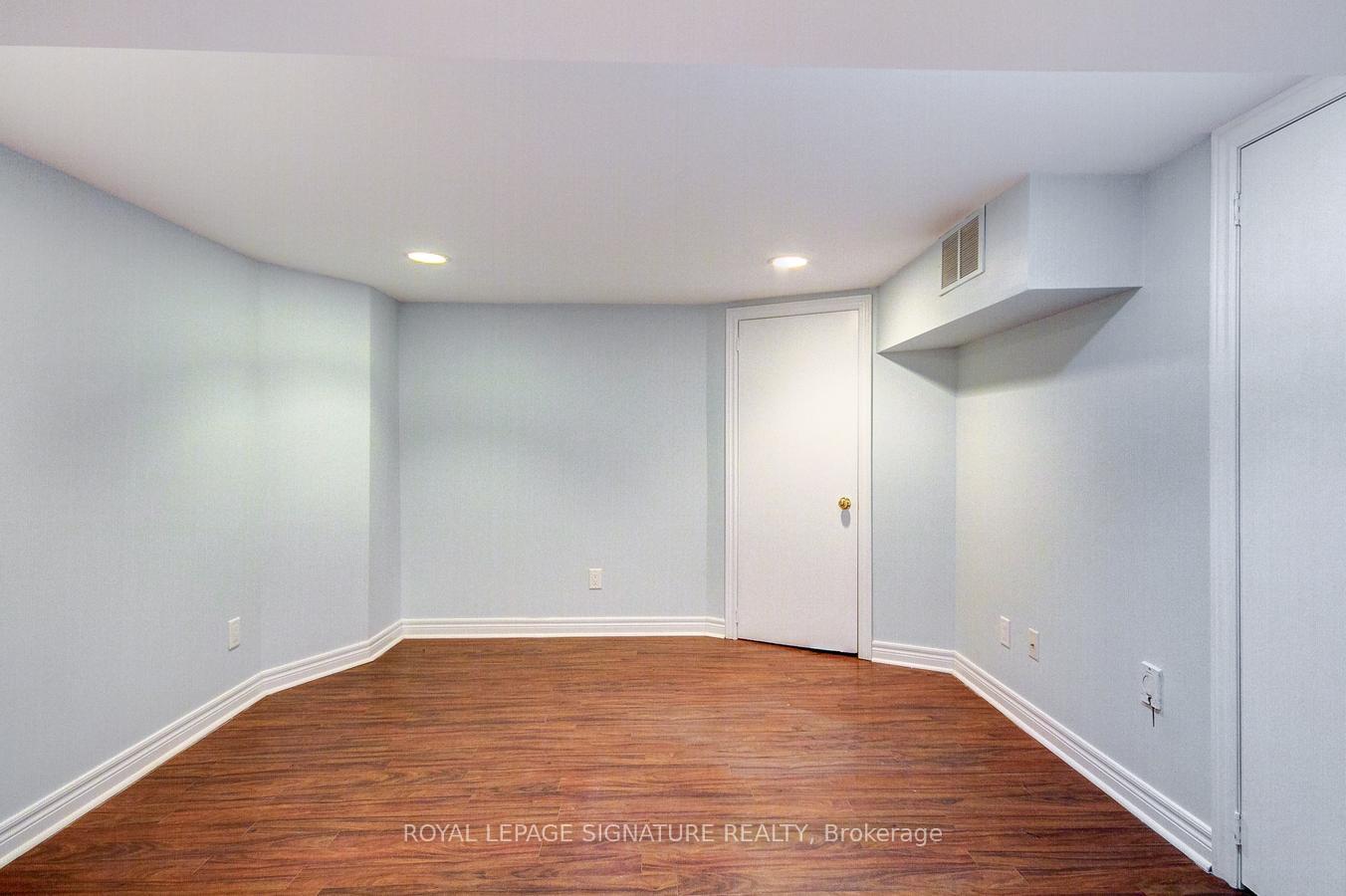 Photo 10 of 47 Hawman Avenue, Vaughan, West Woodbridge — HOMEH