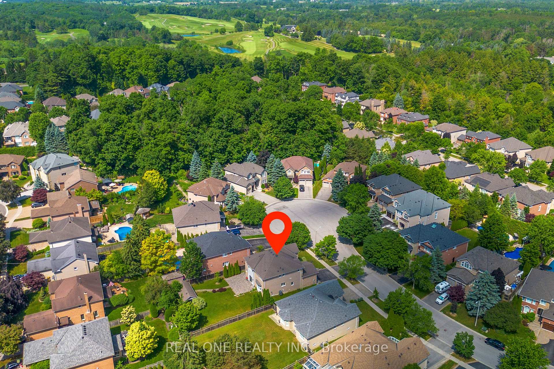 Photo 5 of 27 Gleave Court, Aurora, Aurora Highlands — HOMEH