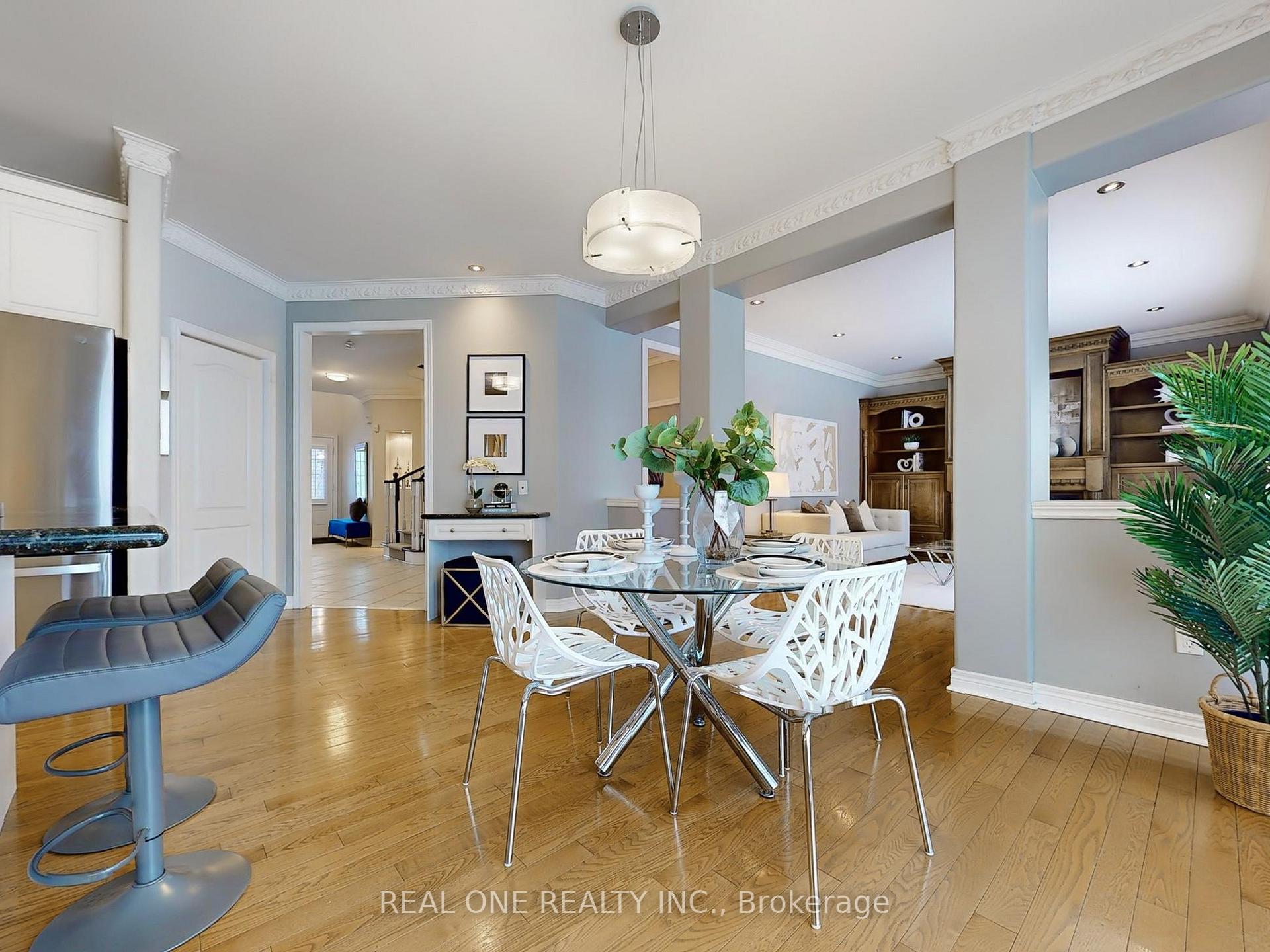 Photo 17 of 27 Gleave Court, Aurora, Aurora Highlands — HOMEH