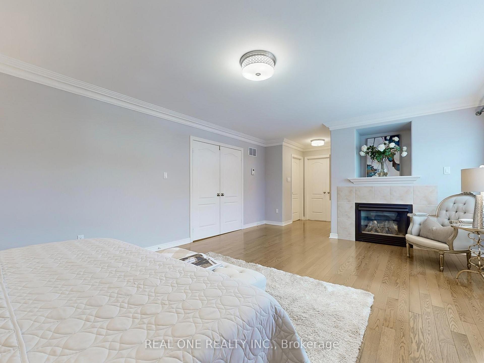 Photo 28 of 27 Gleave Court, Aurora, Aurora Highlands — HOMEH