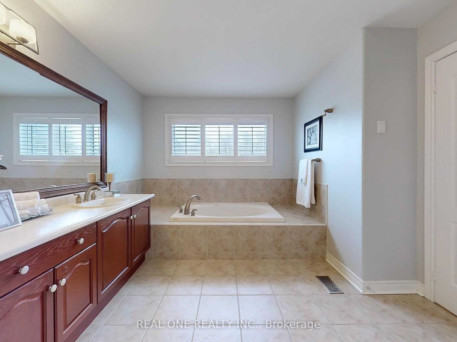 Photo 27 of 27 Gleave Court, Aurora, Aurora Highlands — HOMEH