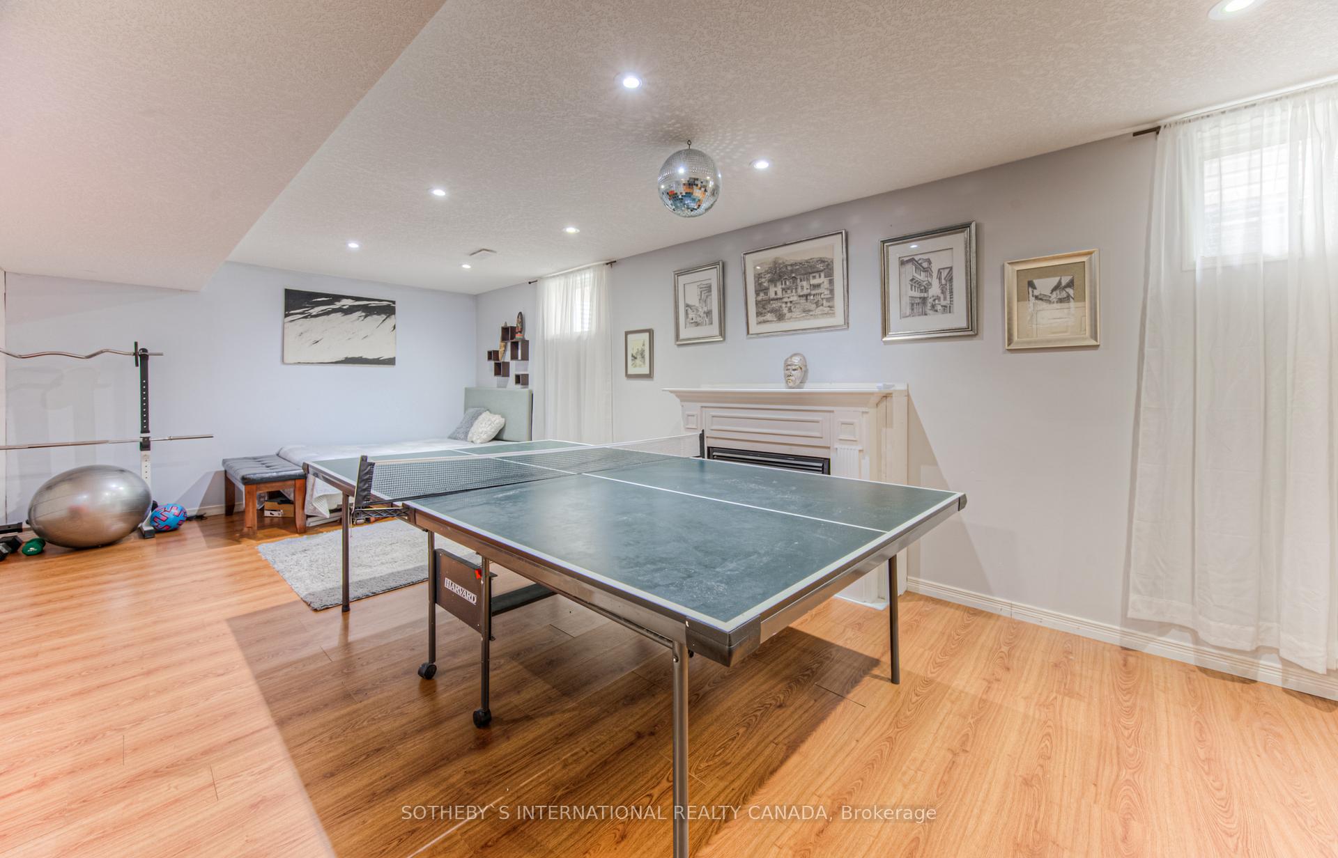 Photo 32 of 717 Brandenburg Boulevard, Waterloo — HOMEH
