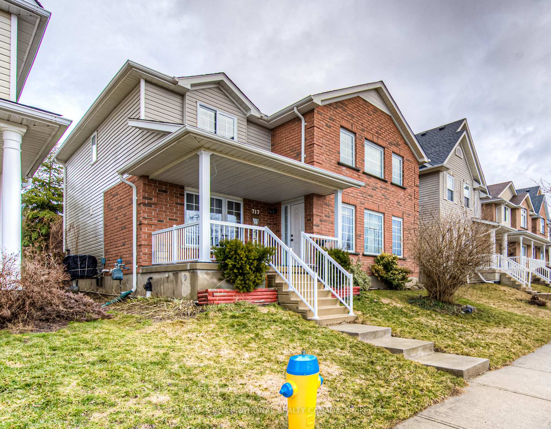 Photo 40 of 717 Brandenburg Boulevard, Waterloo — HOMEH