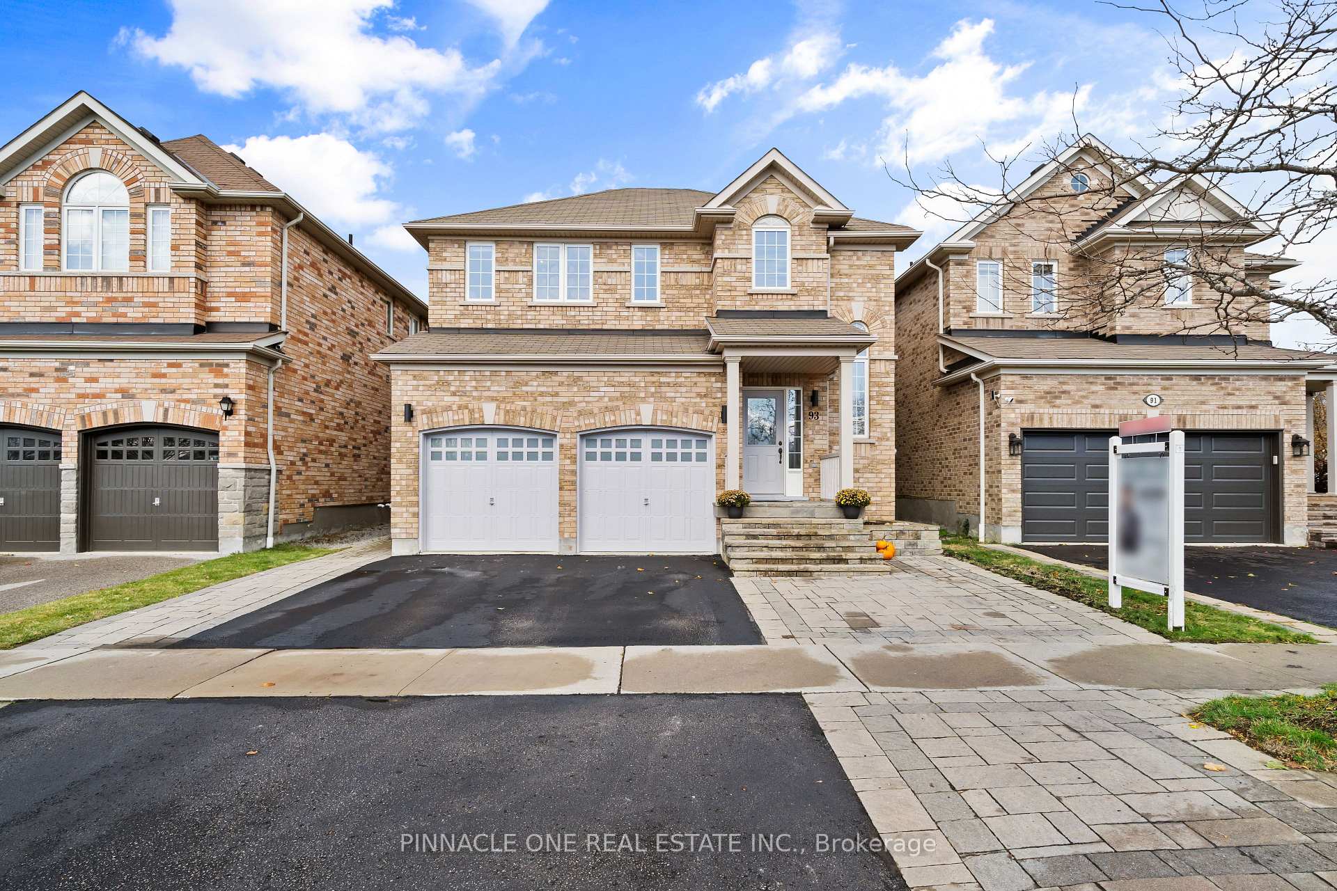 Photo 2 of 93 Florence Drive, Whitby, Taunton North — HOMEH