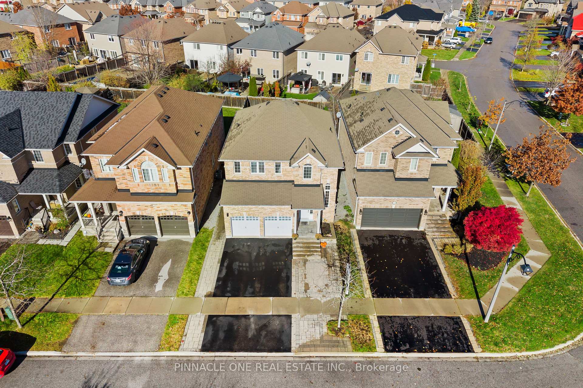 Photo 4 of 93 Florence Drive, Whitby, Taunton North — HOMEH