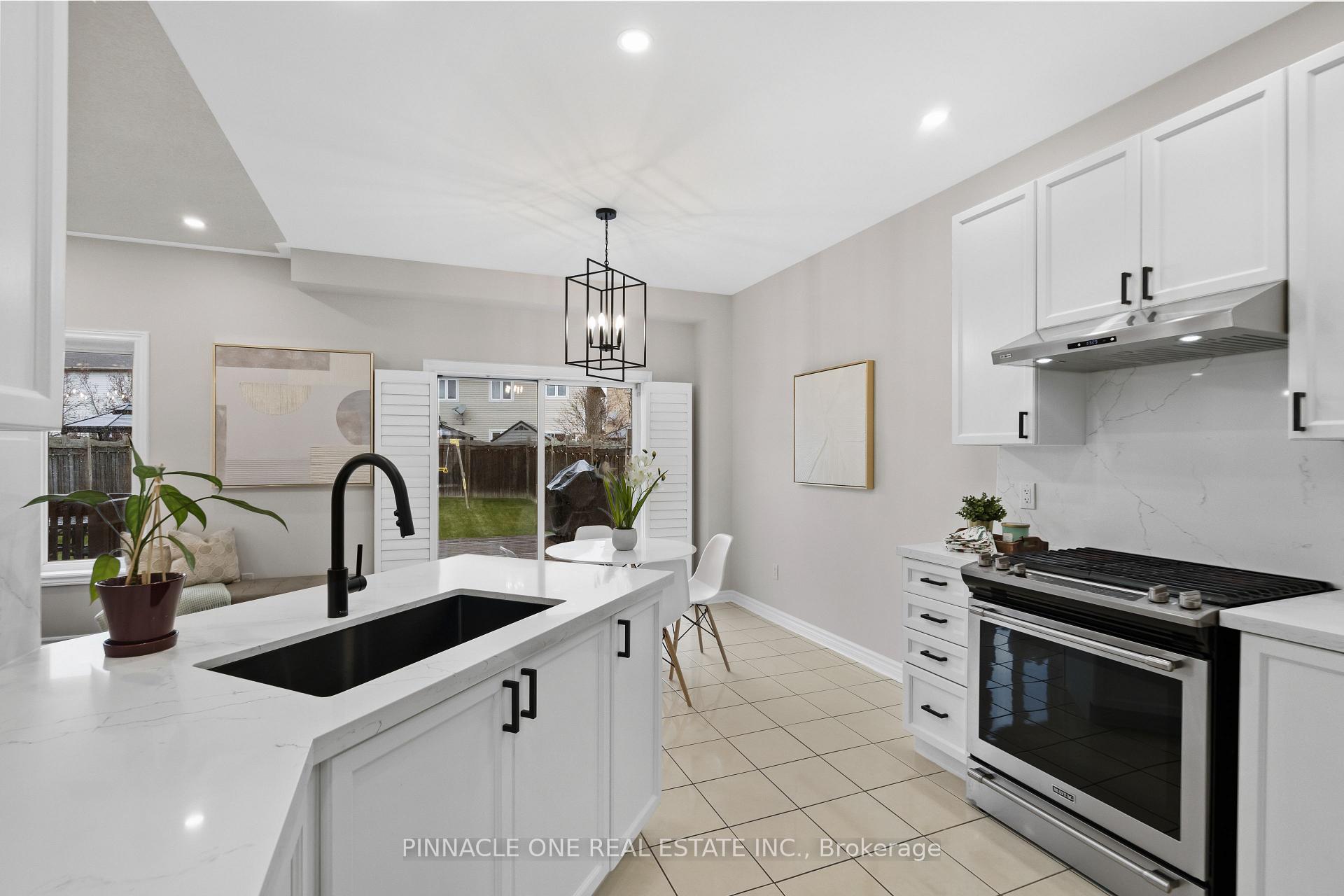 Photo 17 of 93 Florence Drive, Whitby, Taunton North — HOMEH
