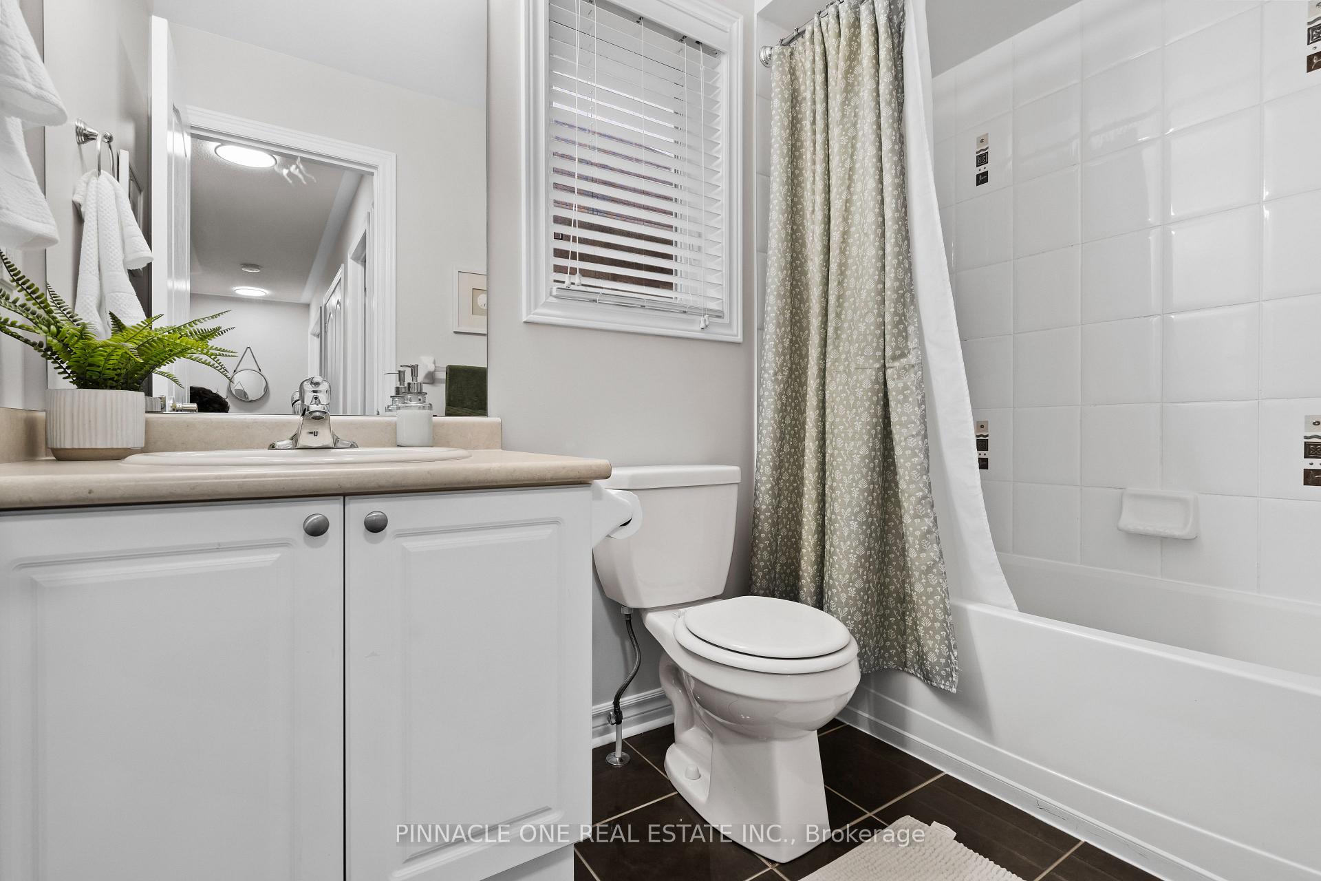 Photo 41 of 93 Florence Drive, Whitby, Taunton North — HOMEH