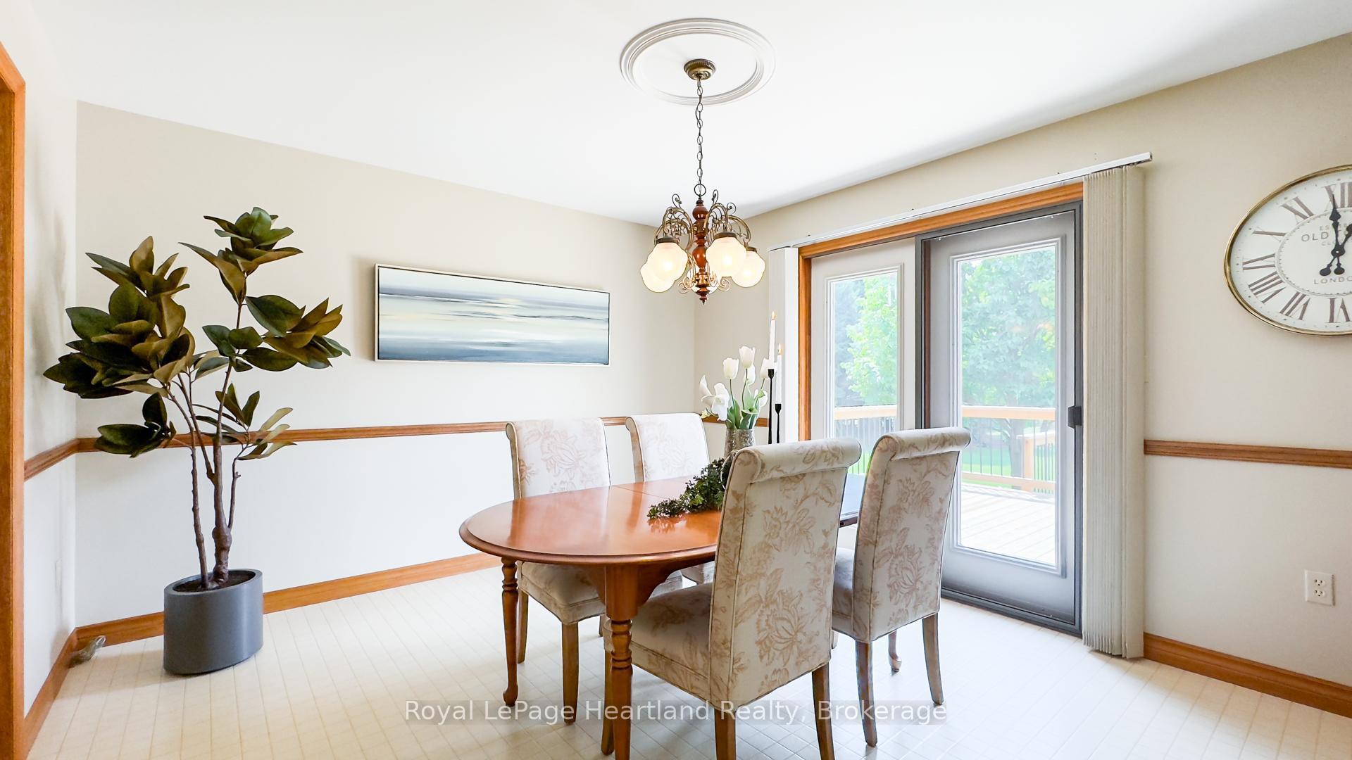 Photo 13 of 7333 Line 34 Road, West Perth, Hibbert — HOMEH