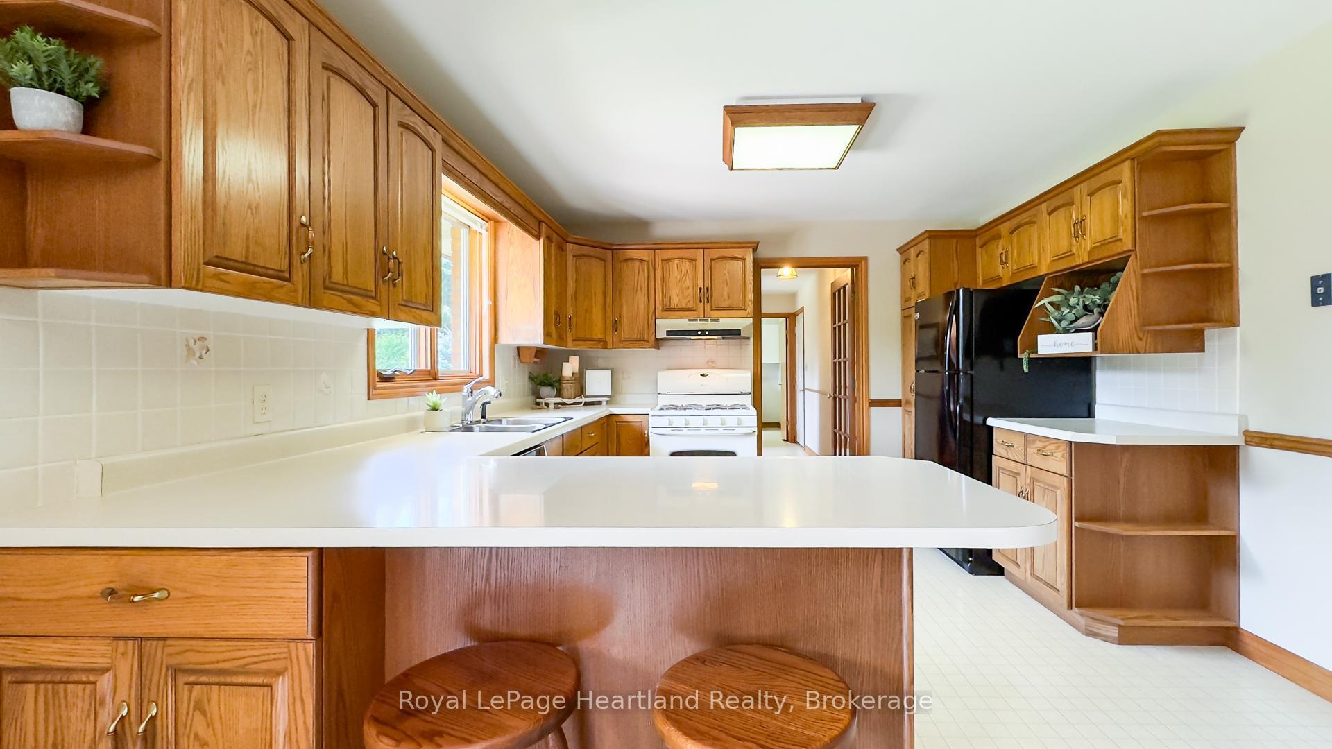 Photo 15 of 7333 Line 34 Road, West Perth, Hibbert — HOMEH