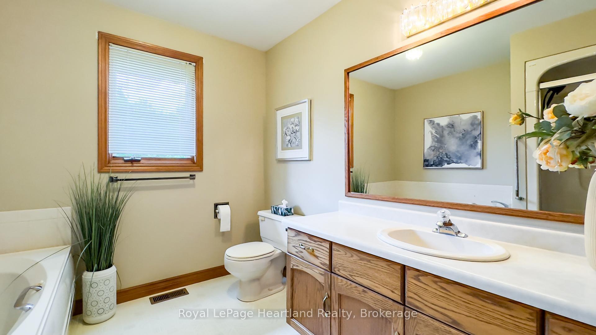 Photo 30 of 7333 Line 34 Road, West Perth, Hibbert — HOMEH