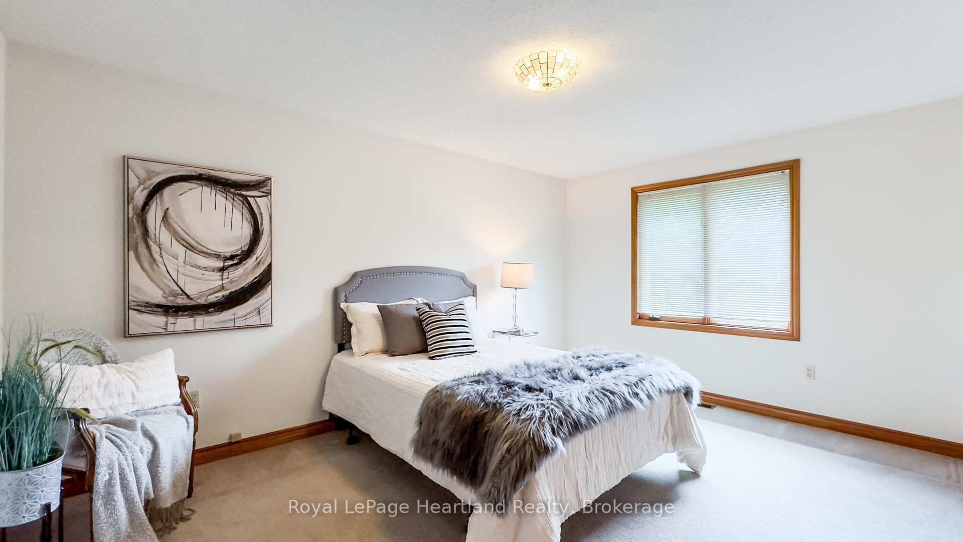 Photo 32 of 7333 Line 34 Road, West Perth, Hibbert — HOMEH