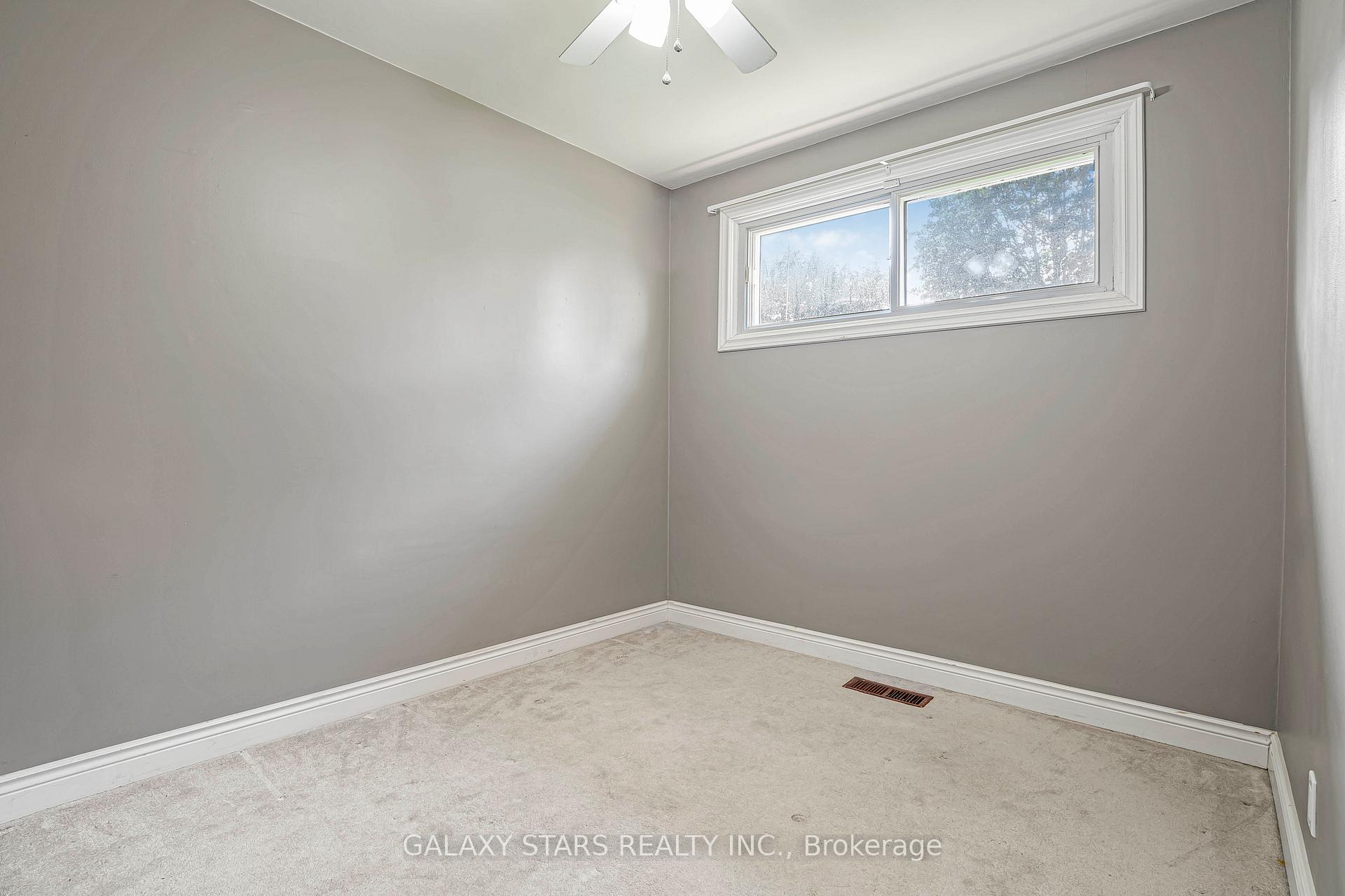 Photo 14 of Unit Main, 1012 Wardman Crescent, Whitby, Williamsburg — HOMEH