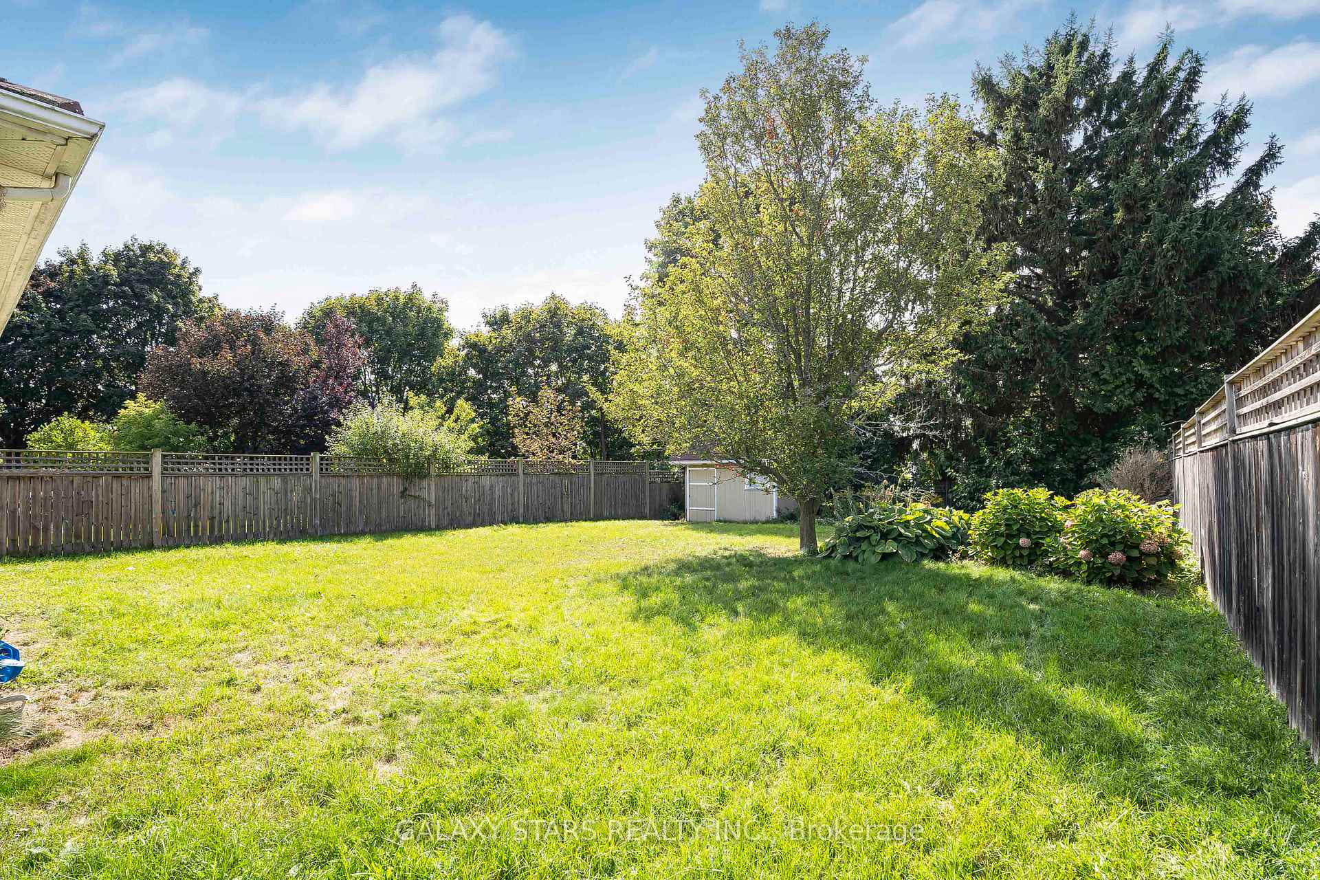 Photo 19 of Unit Main, 1012 Wardman Crescent, Whitby, Williamsburg — HOMEH