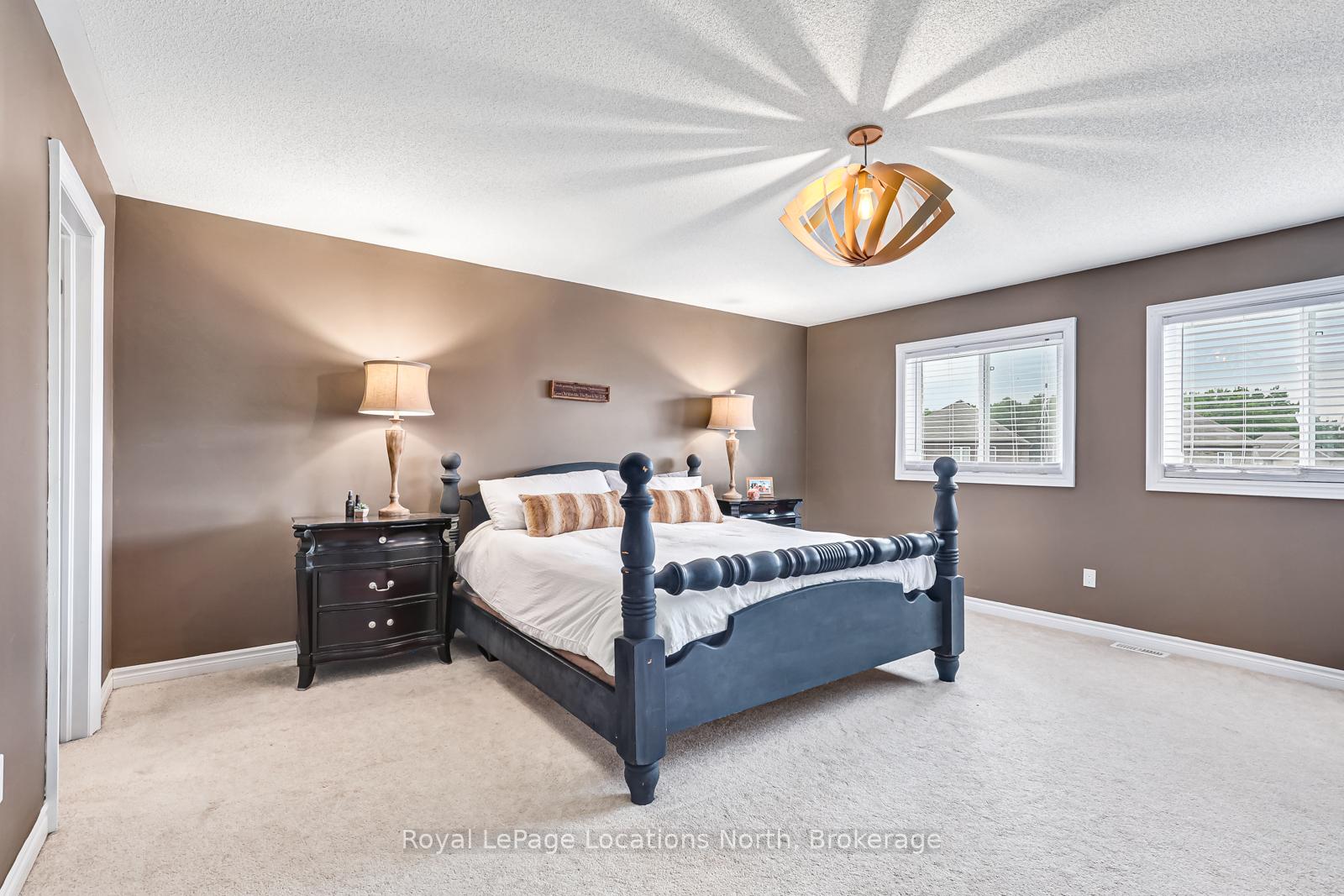 Photo 14 of 1 Academy Avenue, Wasaga Beach — HOMEH