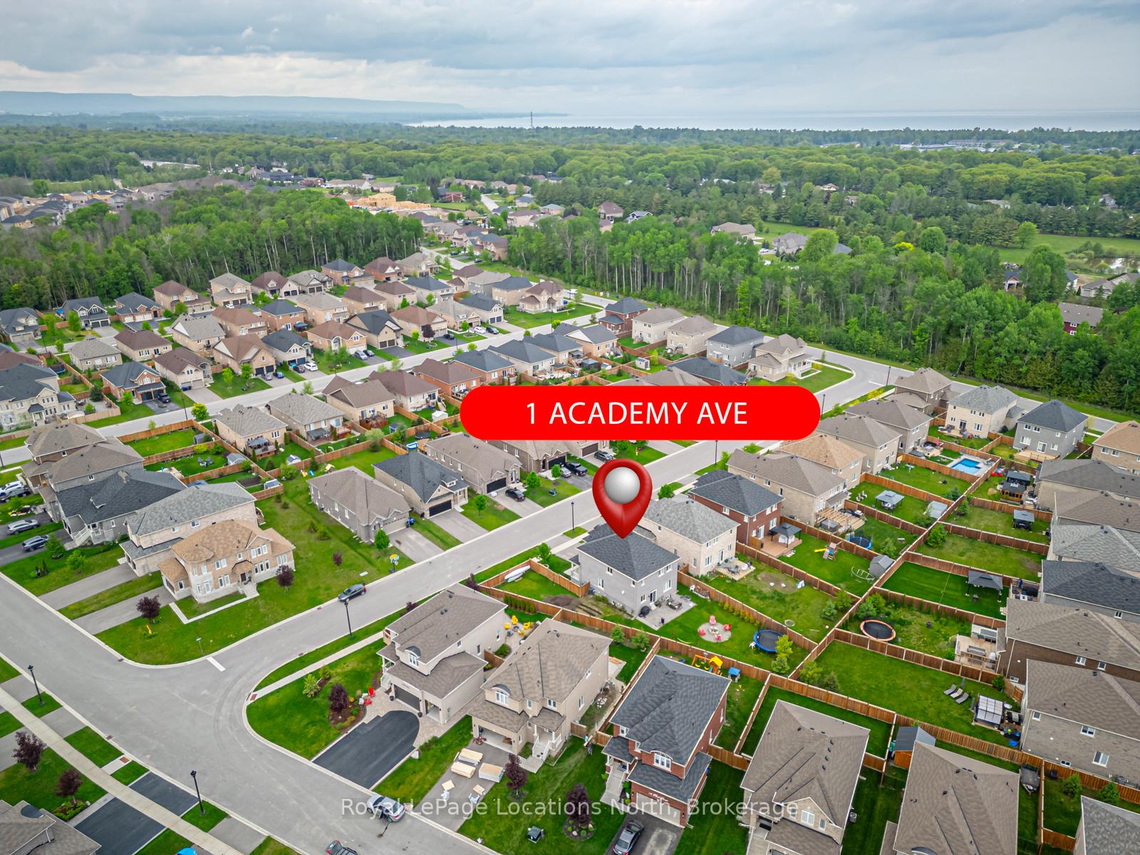 Photo 34 of 1 Academy Avenue, Wasaga Beach — HOMEH