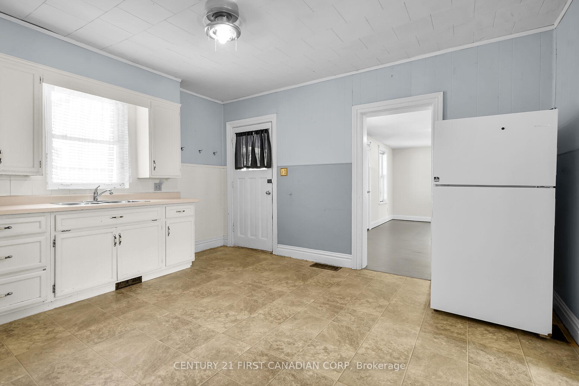 Photo 12 of 104 St Andrew Street, Aylmer — HOMEH