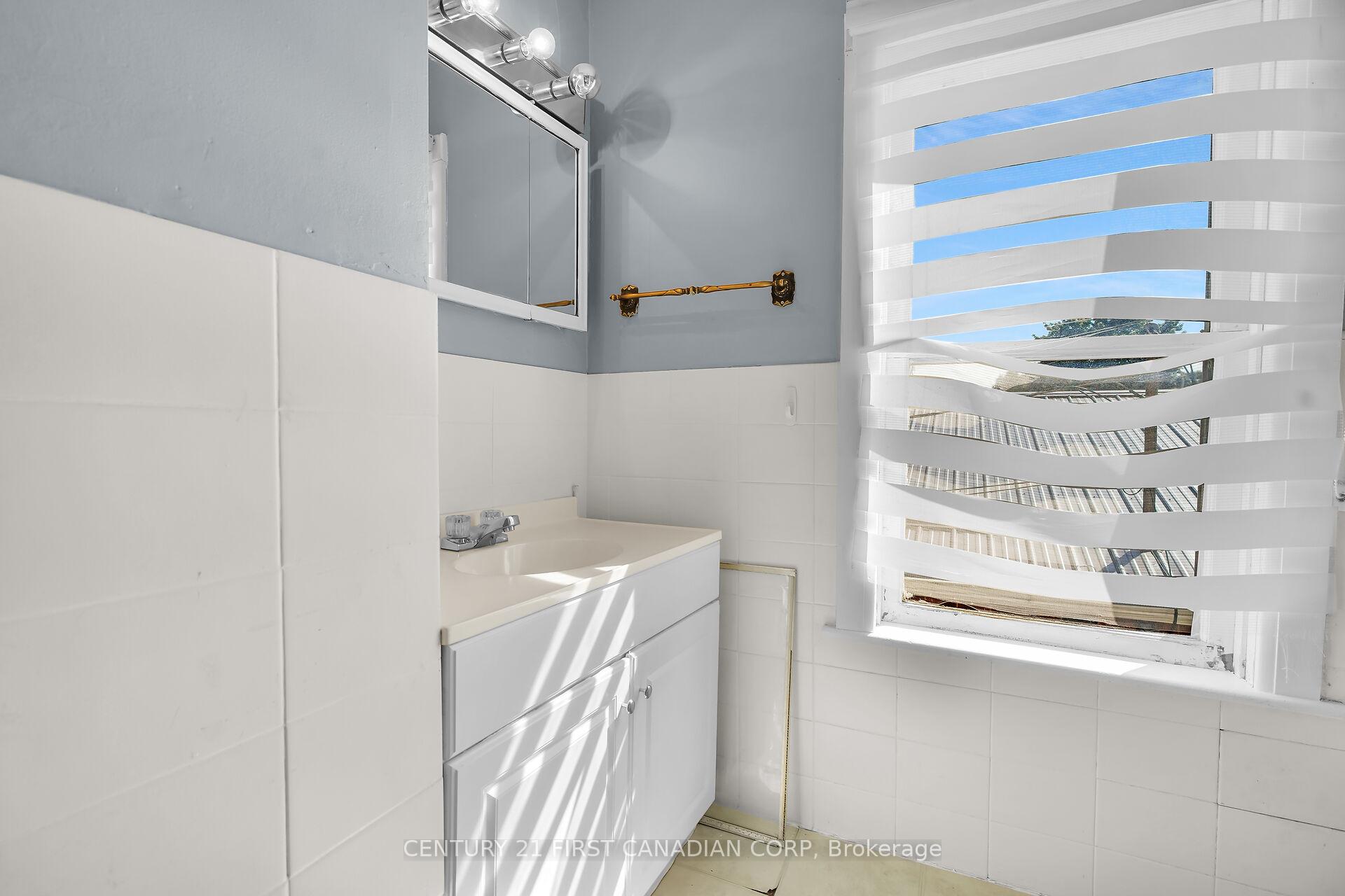 Photo 22 of 104 St Andrew Street, Aylmer — HOMEH