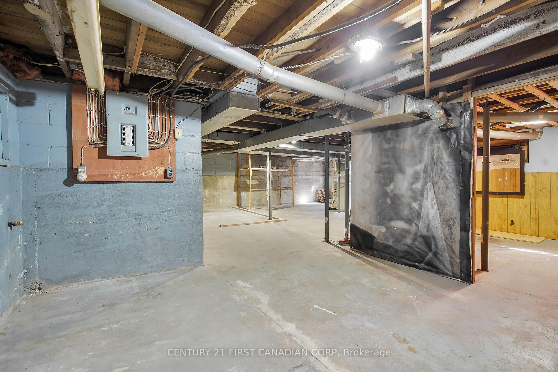 Photo 25 of 104 St Andrew Street, Aylmer — HOMEH