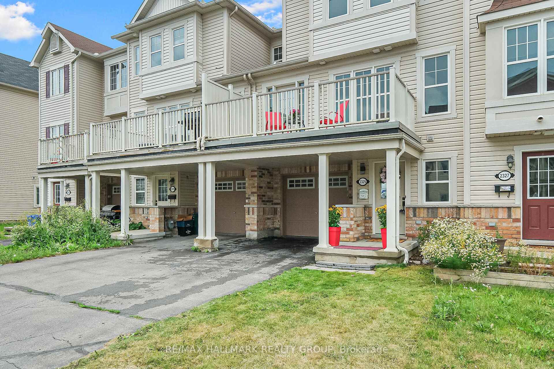 Photo 2 of 2325 Blue Aster Street, Ottawa, Barrhaven - Half Moon Bay — HOMEH