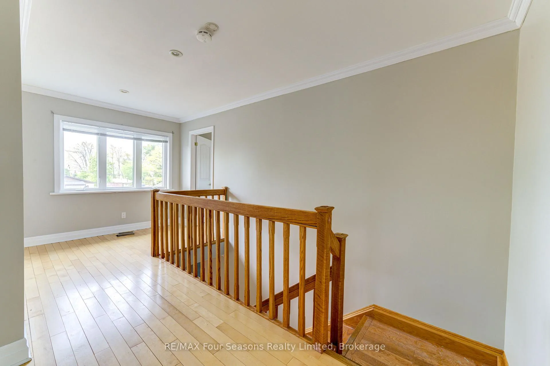 Photo 20 of 243 River Road E, Wasaga Beach — HOMEH