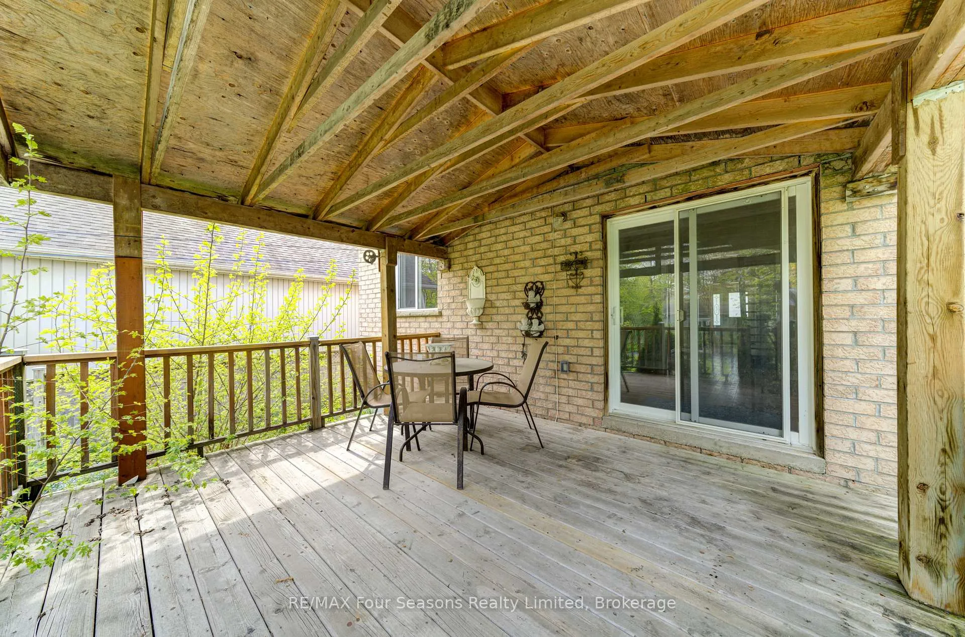 Photo 38 of 243 River Road E, Wasaga Beach — HOMEH